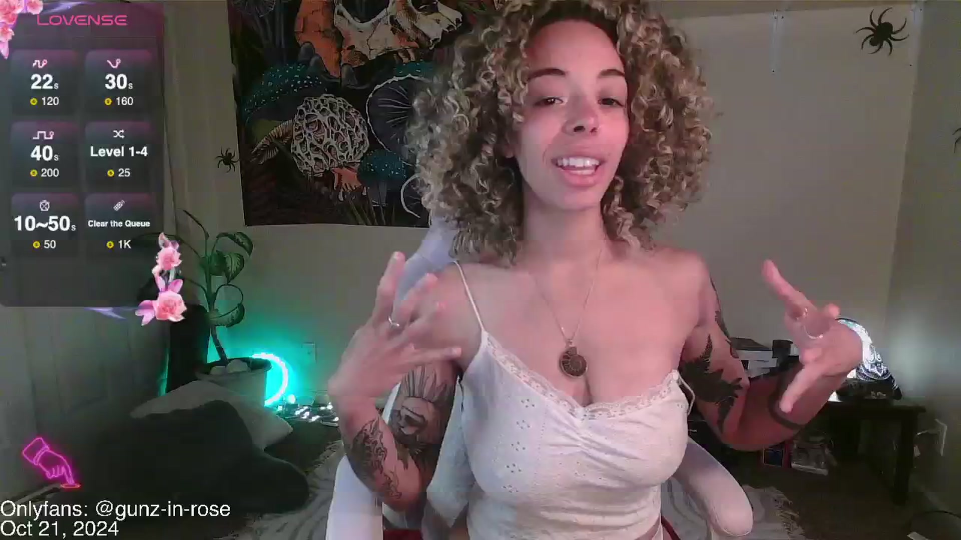 Gallery image thumbnail from kylierose's myfreecams stream on, 10/21/2024, 17:32 image 8 of 20