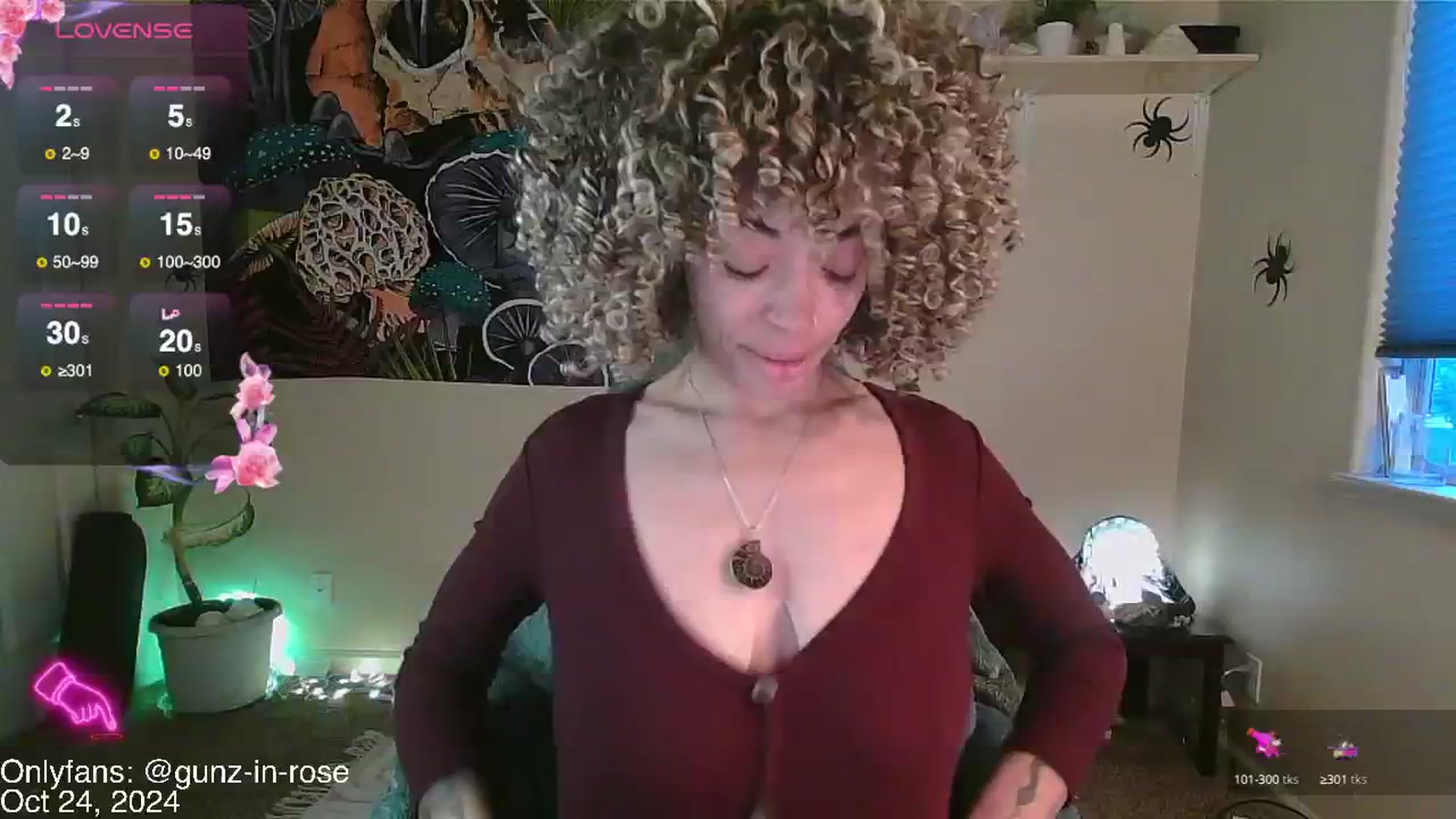 Gallery image thumbnail from kylierose's myfreecams stream on, 10/24/2024, 17:52 image 1 of 20