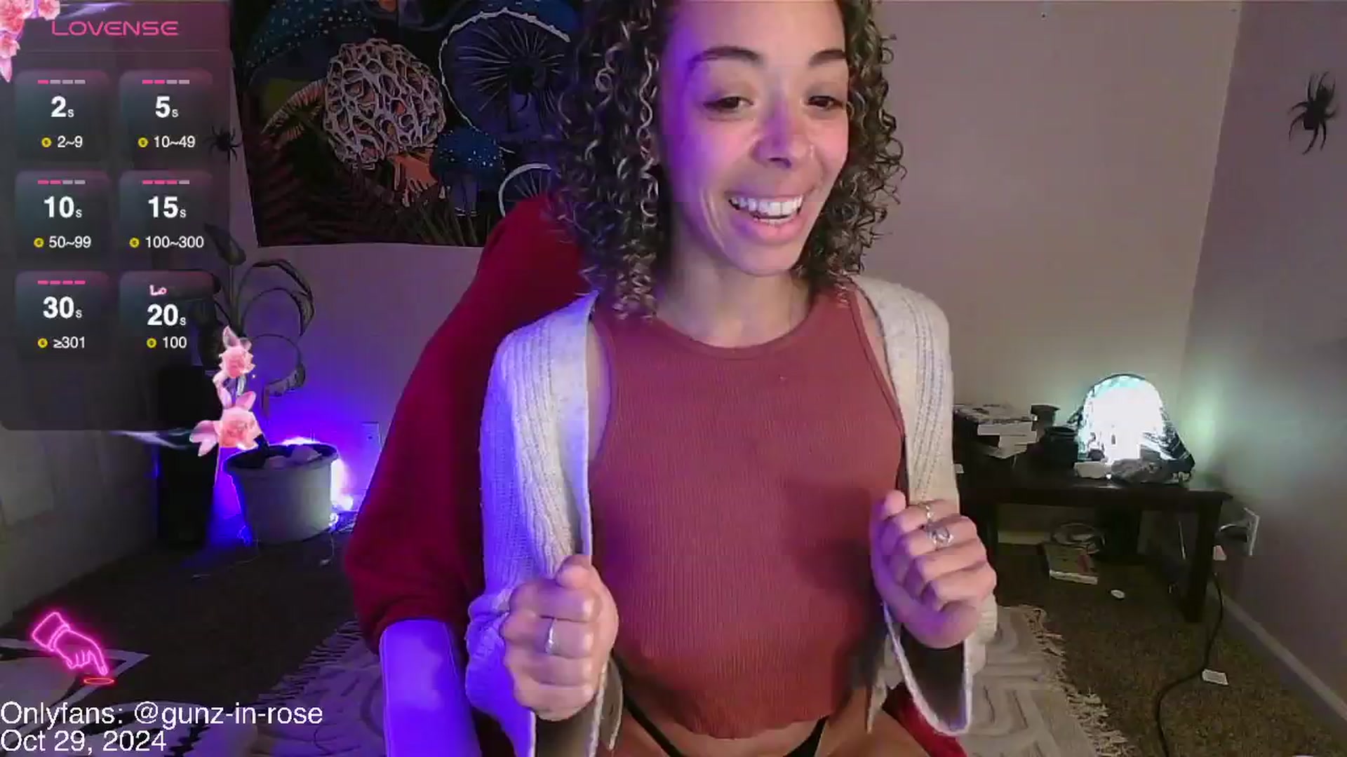 Gallery image thumbnail from kylierose's myfreecams stream on, 10/29/2024, 16:52 image 2 of 20