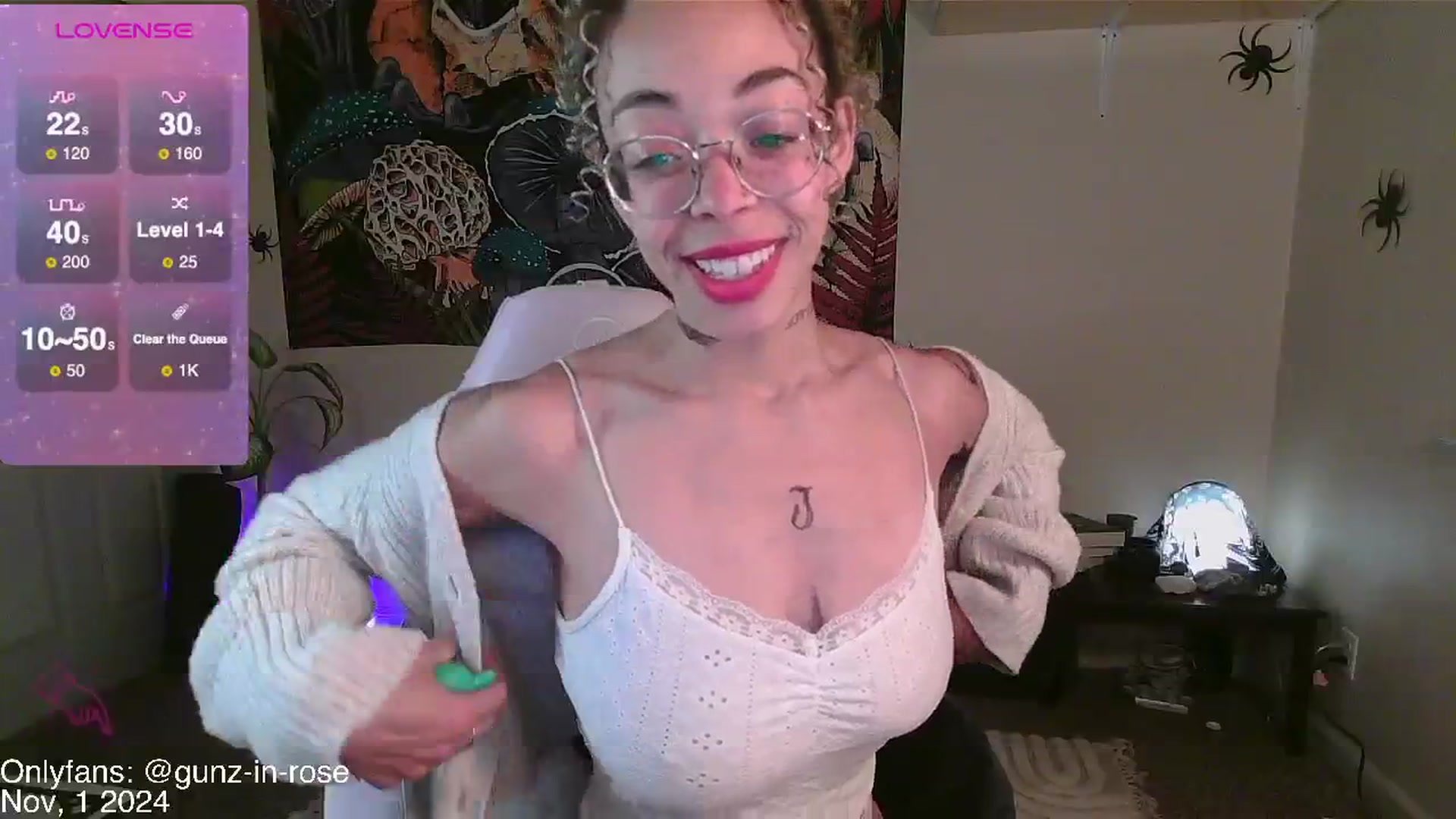 Gallery image thumbnail from kylierose's myfreecams stream on, 11/01/2024, 16:00 image 4 of 20
