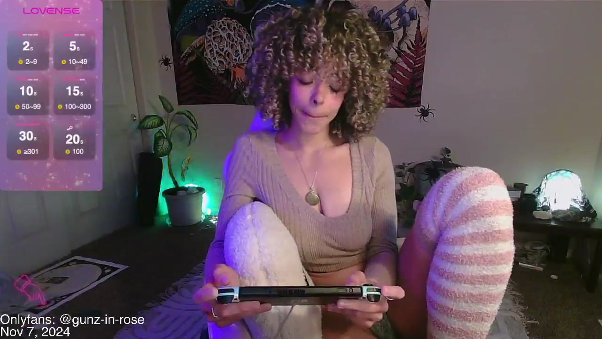 Gallery image thumbnail from kylierose's myfreecams stream on, 11/07/2024, 18:33 image 11 of 20