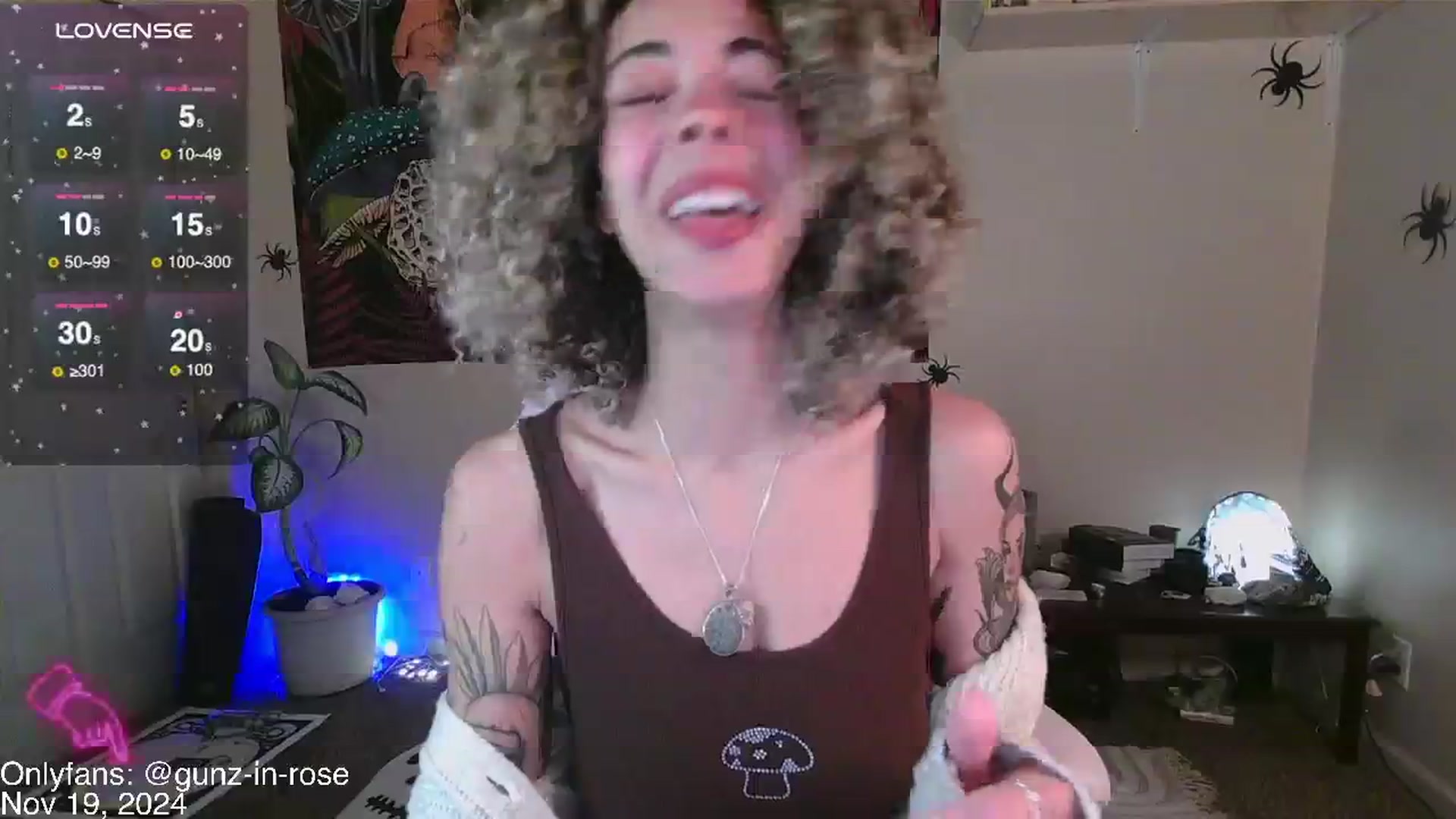 Gallery image thumbnail from kylierose's myfreecams stream on, 11/19/2024, 15:34 image 13 of 20