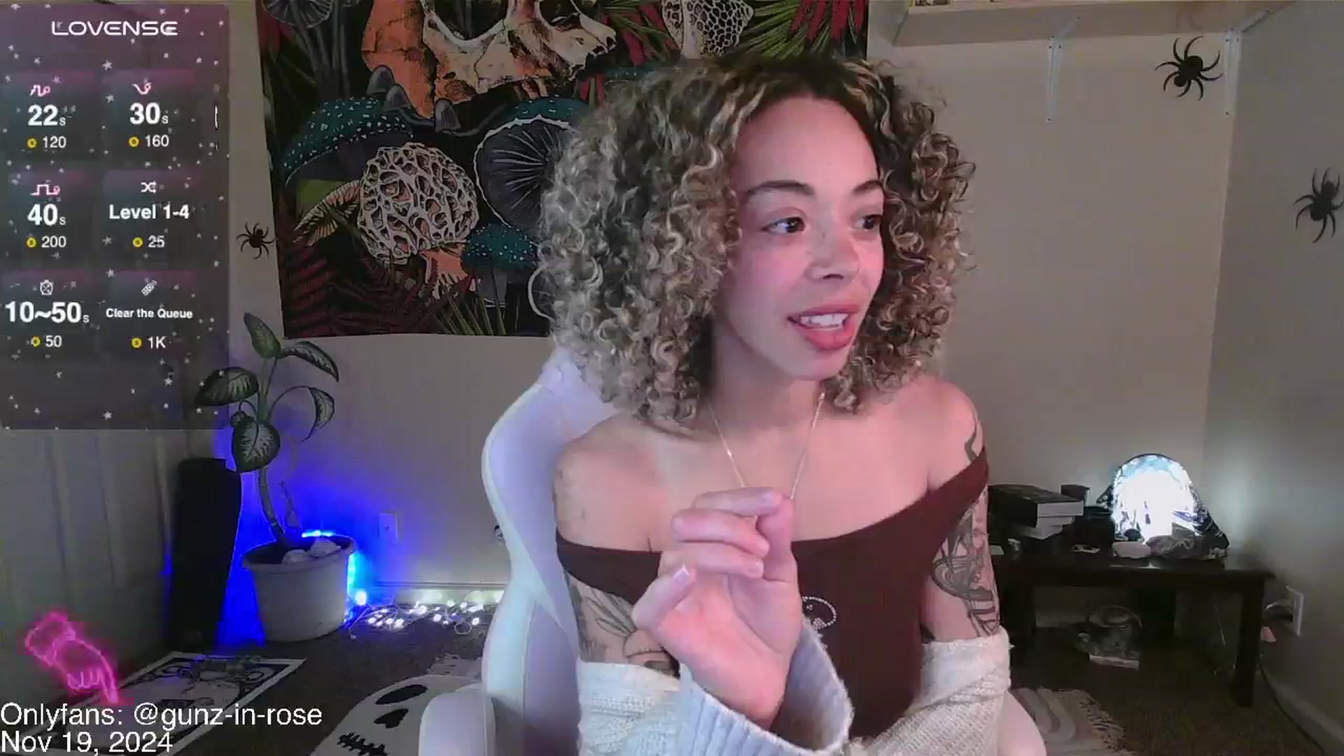 Gallery image thumbnail from kylierose's myfreecams stream on, 11/19/2024, 15:34 image 12 of 20