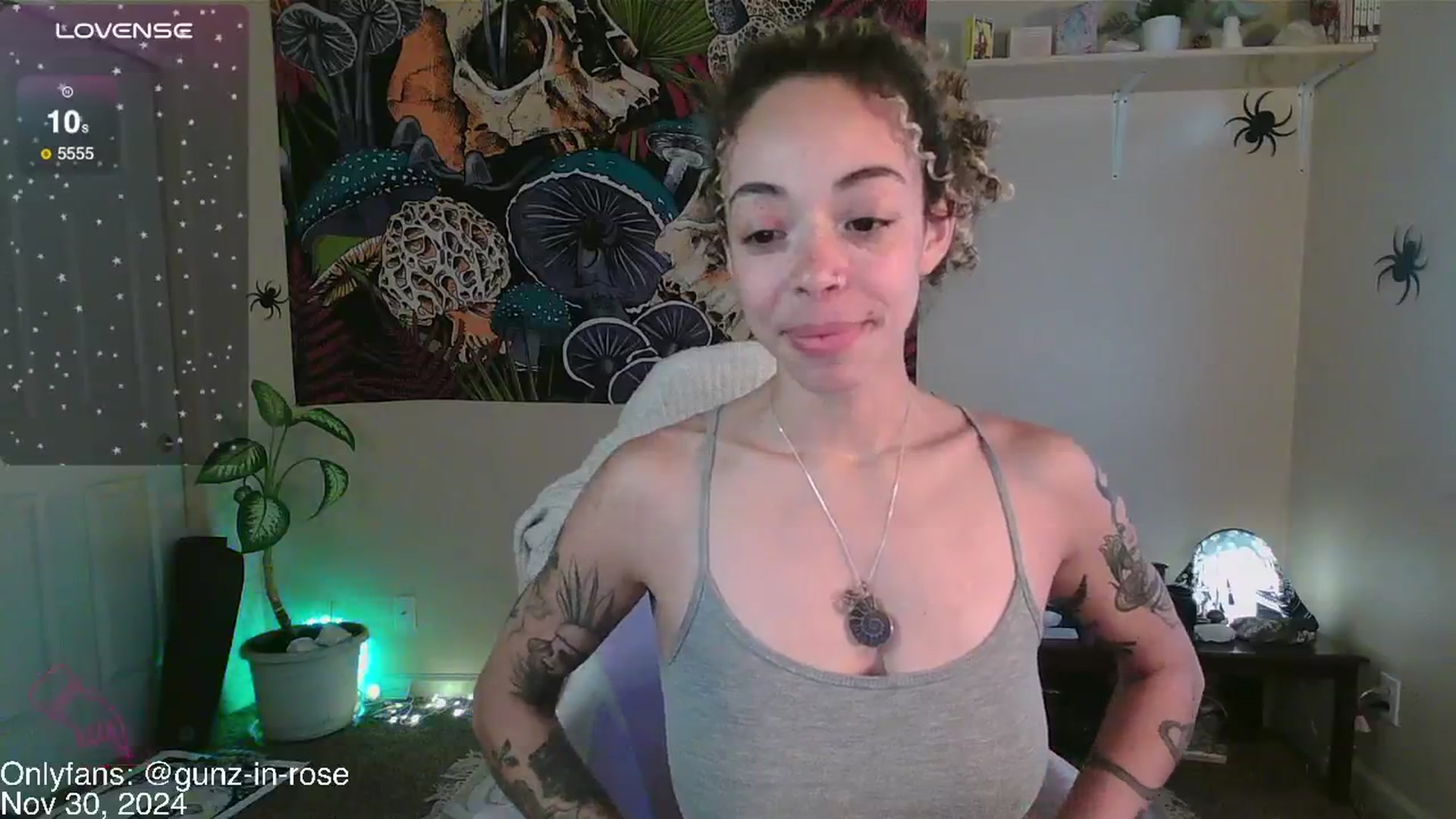 Gallery image thumbnail from kylierose's myfreecams stream on, 11/30/2024, 19:59 image 14 of 20