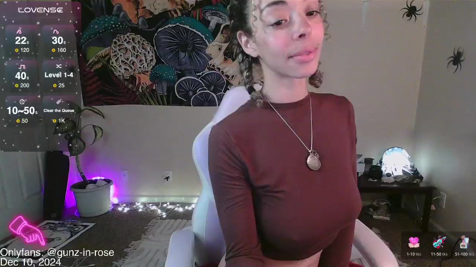 Gallery image thumbnail from kylierose's myfreecams stream on, 12/10/2024, 17:33 image 10 of 20