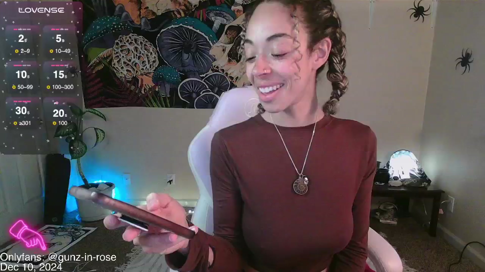 Gallery image thumbnail from kylierose's myfreecams stream on, 12/10/2024, 17:33 image 14 of 20