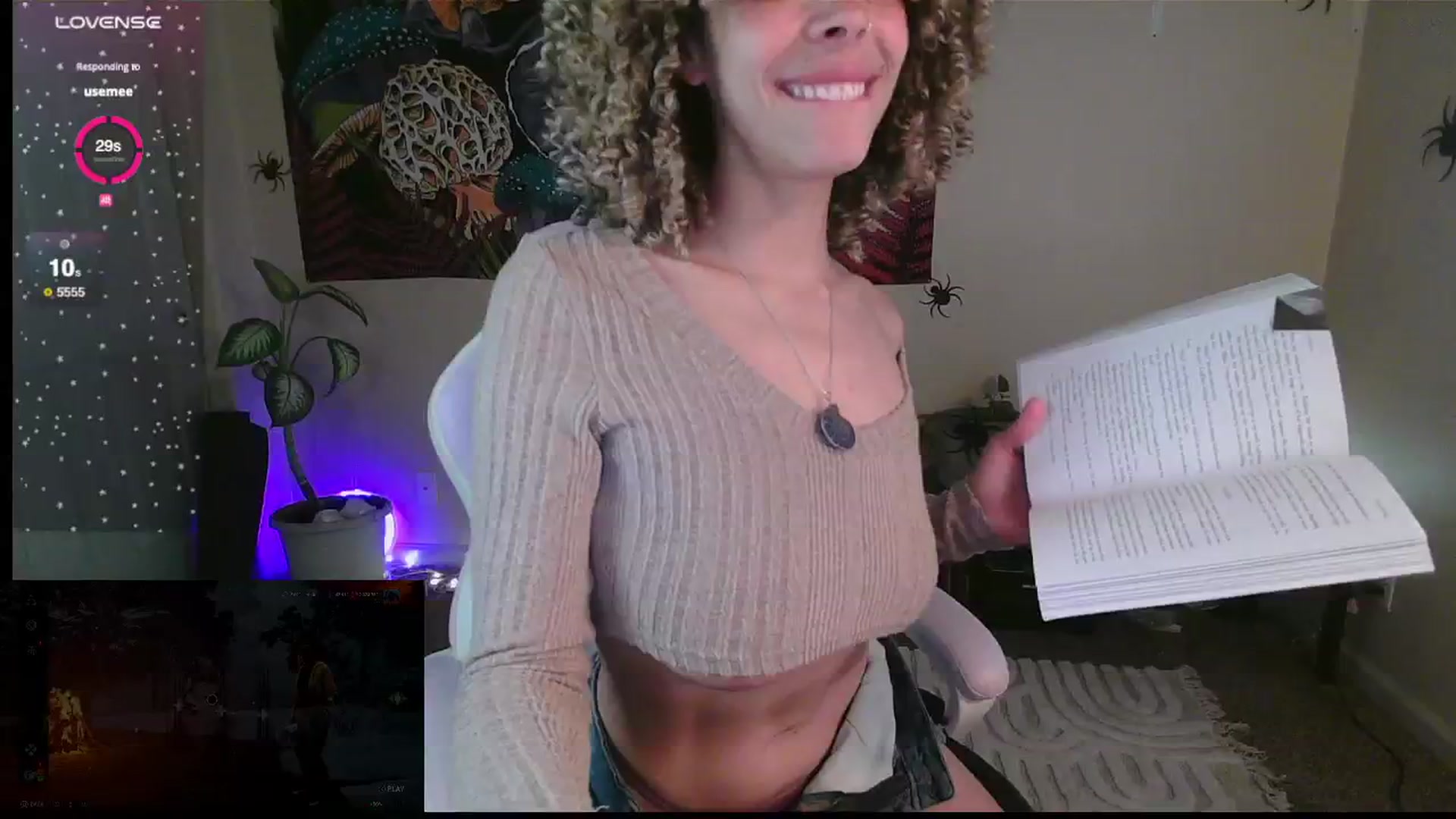 Gallery image thumbnail from kylierose's myfreecams stream on, 12/31/2024, 20:50 image 18 of 20