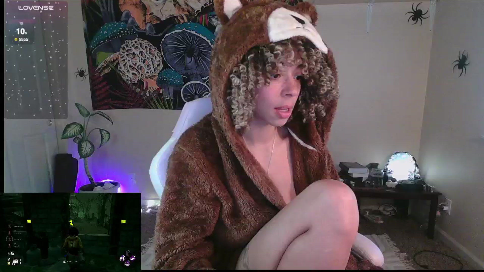 Gallery image thumbnail from kylierose's myfreecams stream on, 01/02/2025, 21:21 image 15 of 20