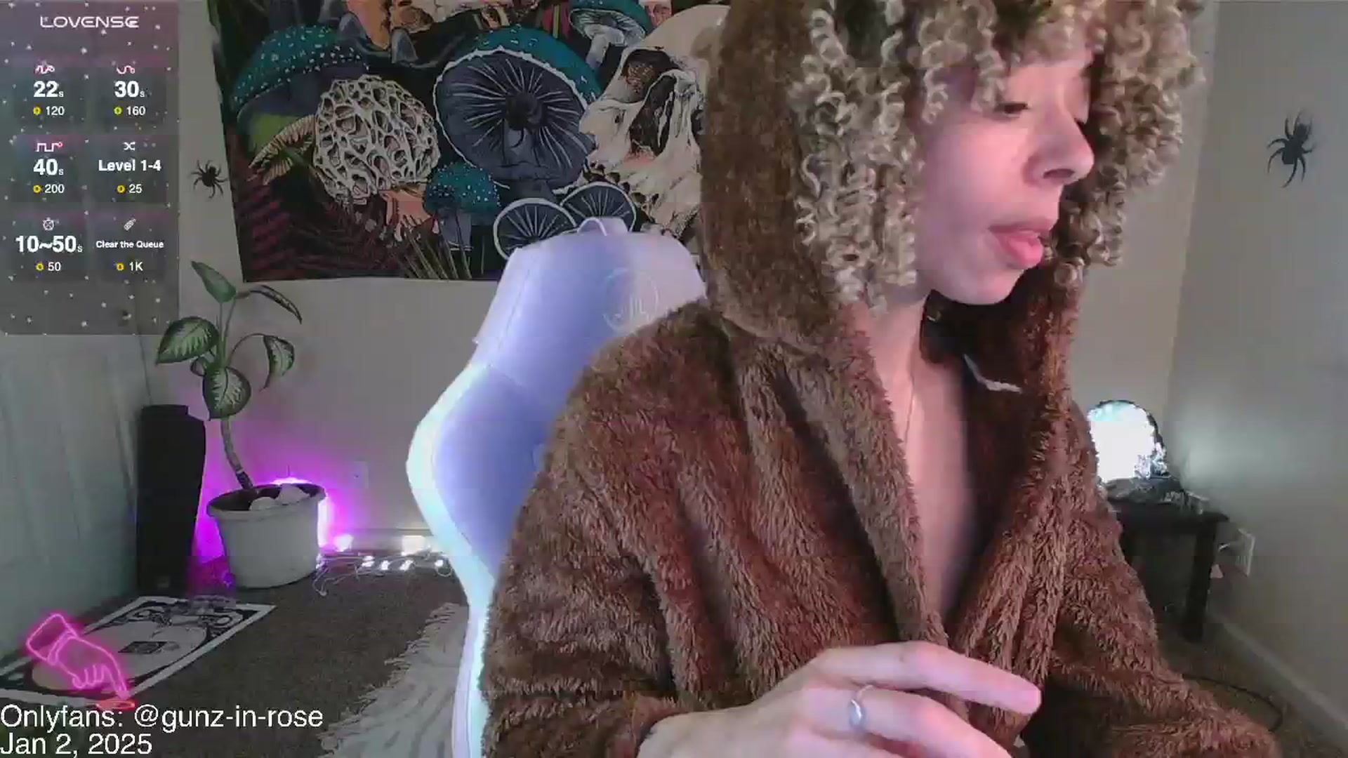 Gallery image thumbnail from kylierose's myfreecams stream on, 01/02/2025, 21:21 image 7 of 20