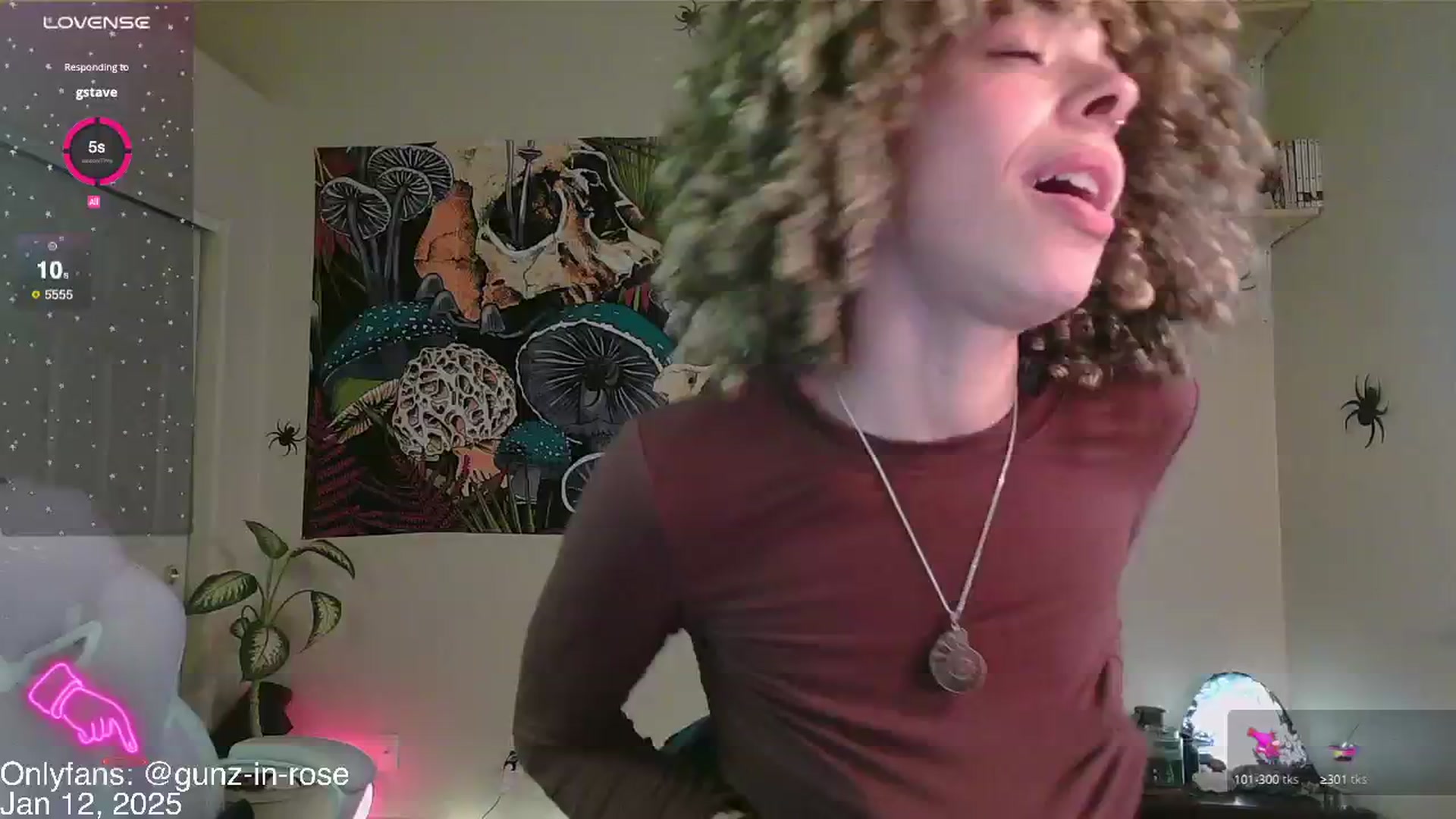 Gallery image thumbnail from kylierose's myfreecams stream on, 01/12/2025, 20:13 image 14 of 20