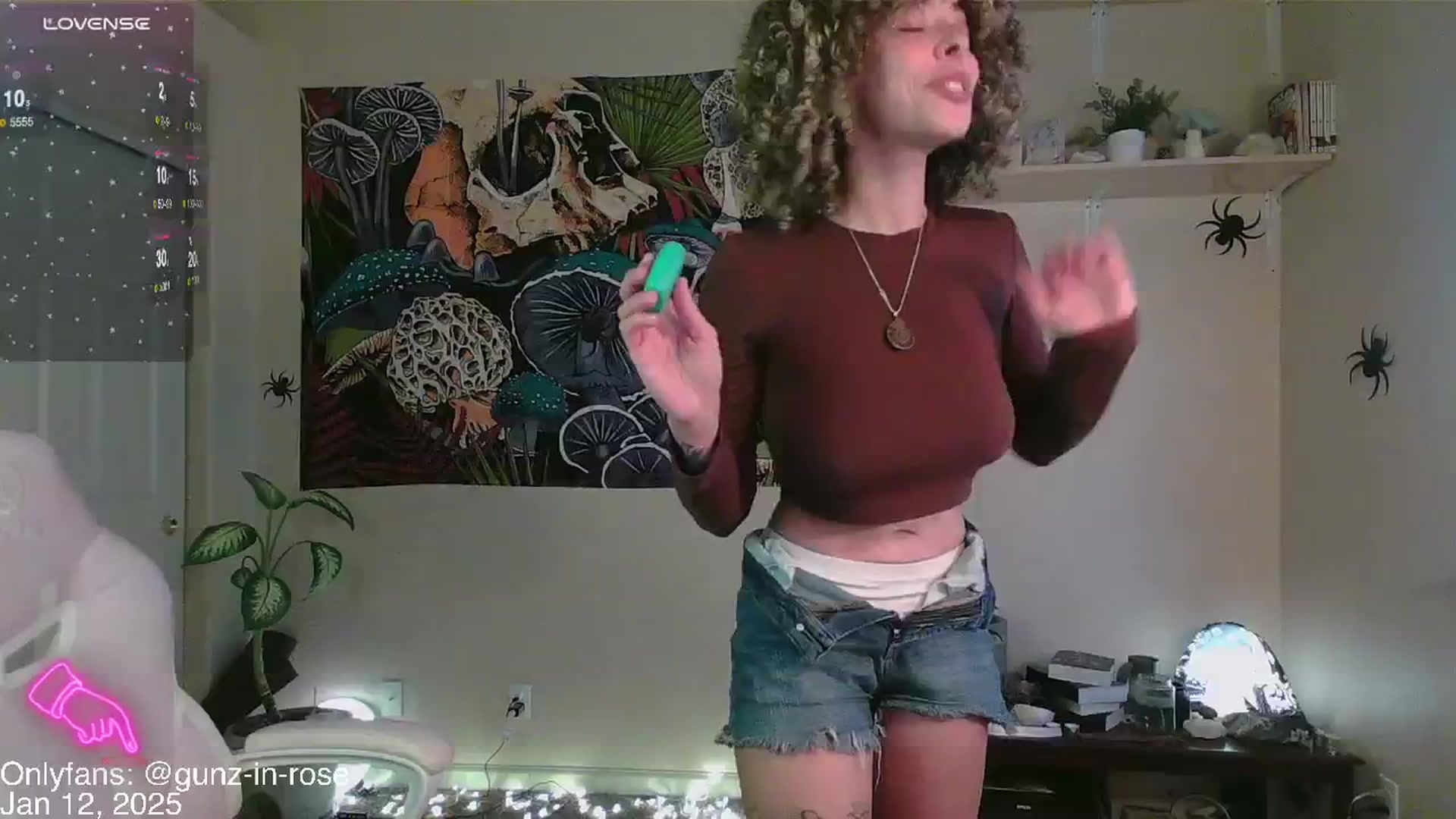 Gallery image thumbnail from kylierose's myfreecams stream on, 01/12/2025, 20:13 image 8 of 20