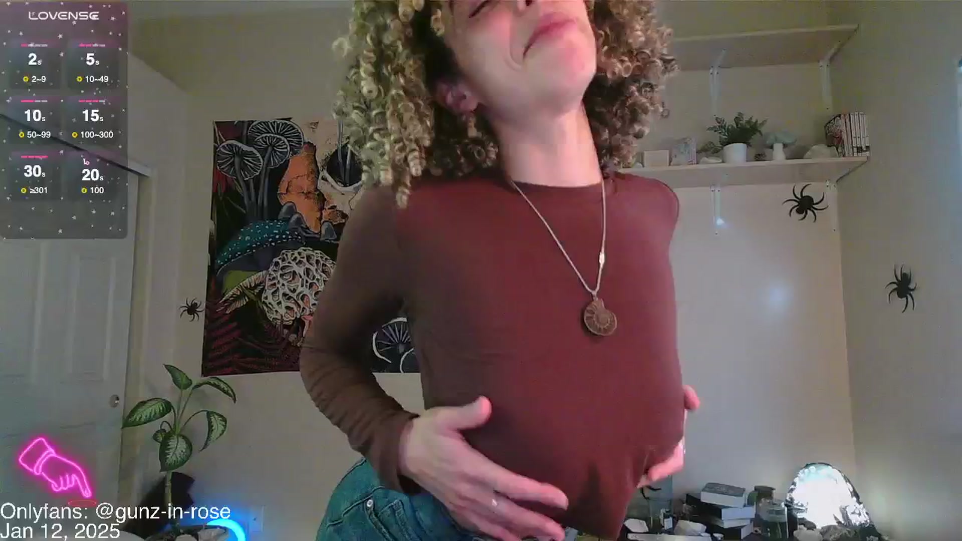 Gallery image thumbnail from kylierose's myfreecams stream on, 01/12/2025, 20:13 image 3 of 20