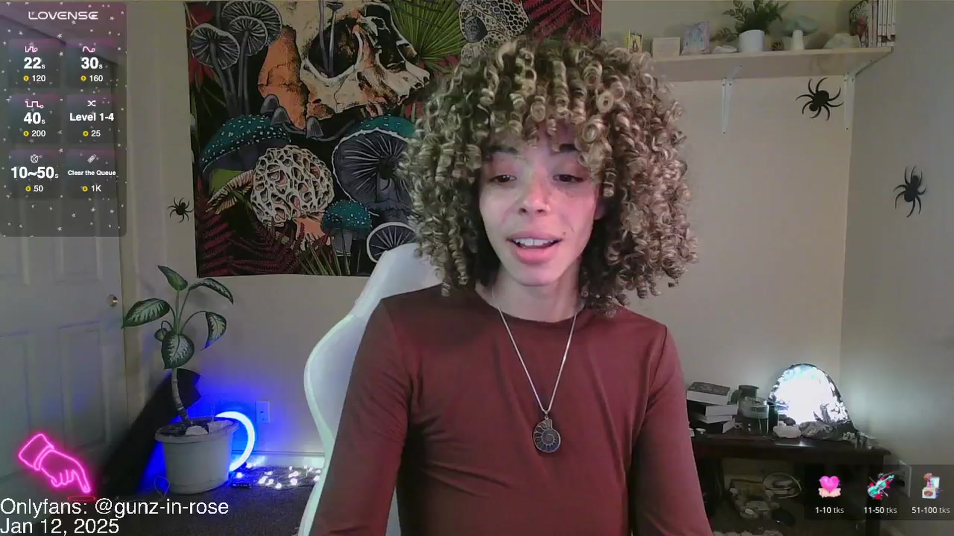 Gallery image thumbnail from kylierose's myfreecams stream on, 01/12/2025, 20:13 image 18 of 20