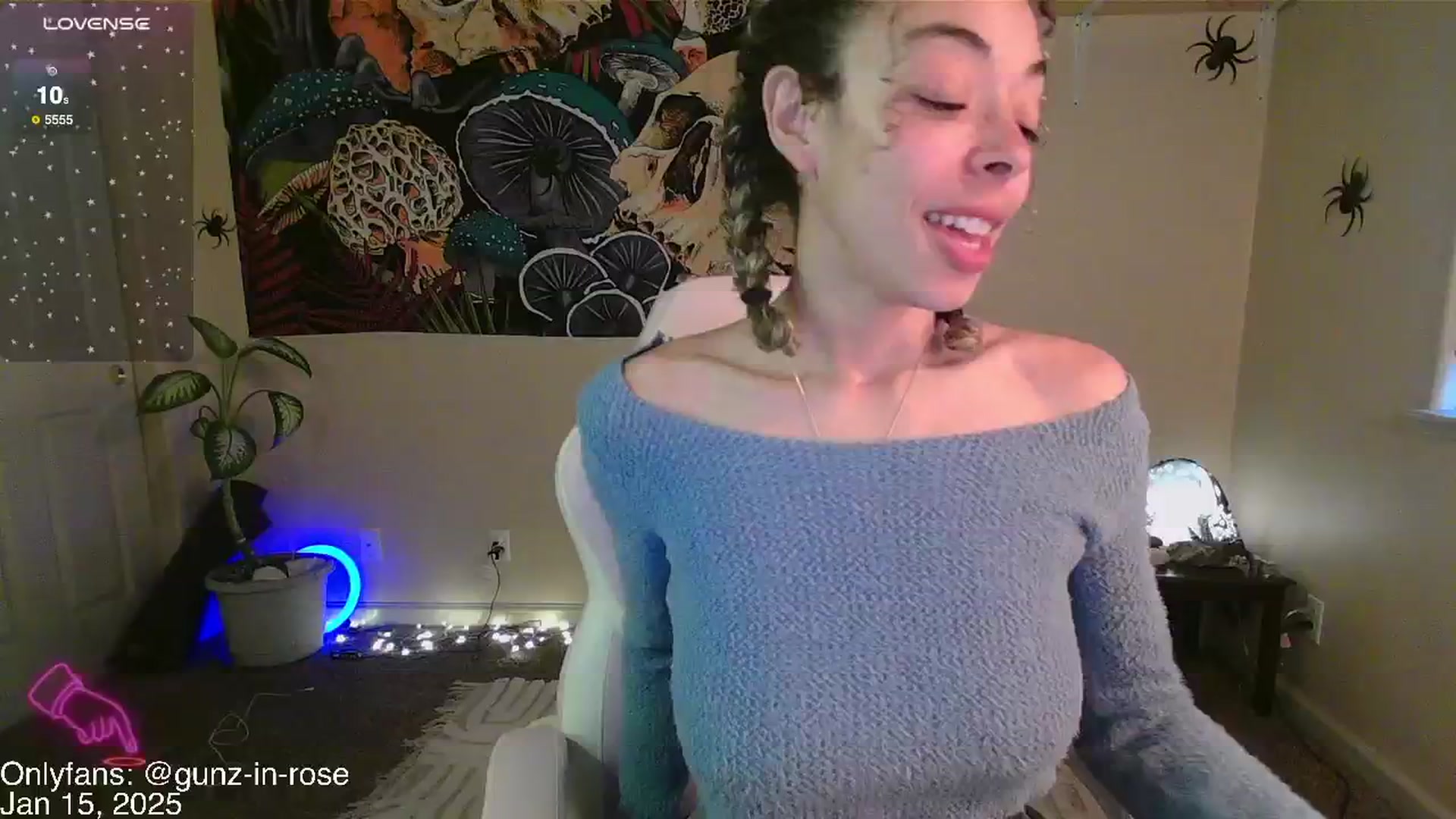 Gallery image thumbnail from kylierose's myfreecams stream on, 01/15/2025, 19:03 image 4 of 20