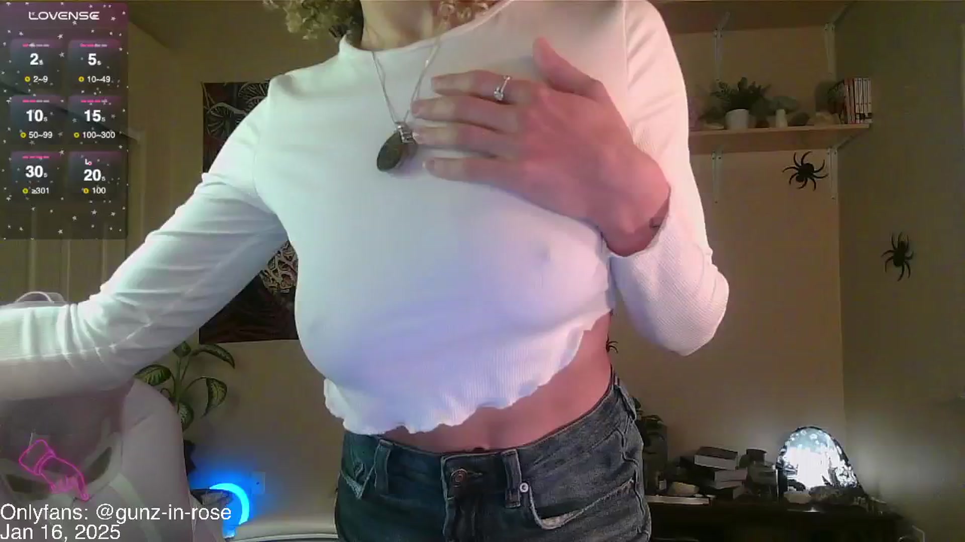 Gallery image thumbnail from kylierose's myfreecams stream on, 01/16/2025, 19:08 image 1 of 20