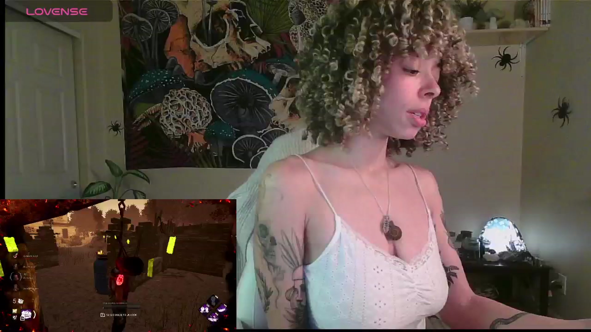 Gallery image thumbnail from kylierose's myfreecams stream on, 01/17/2025, 19:21 image 4 of 20