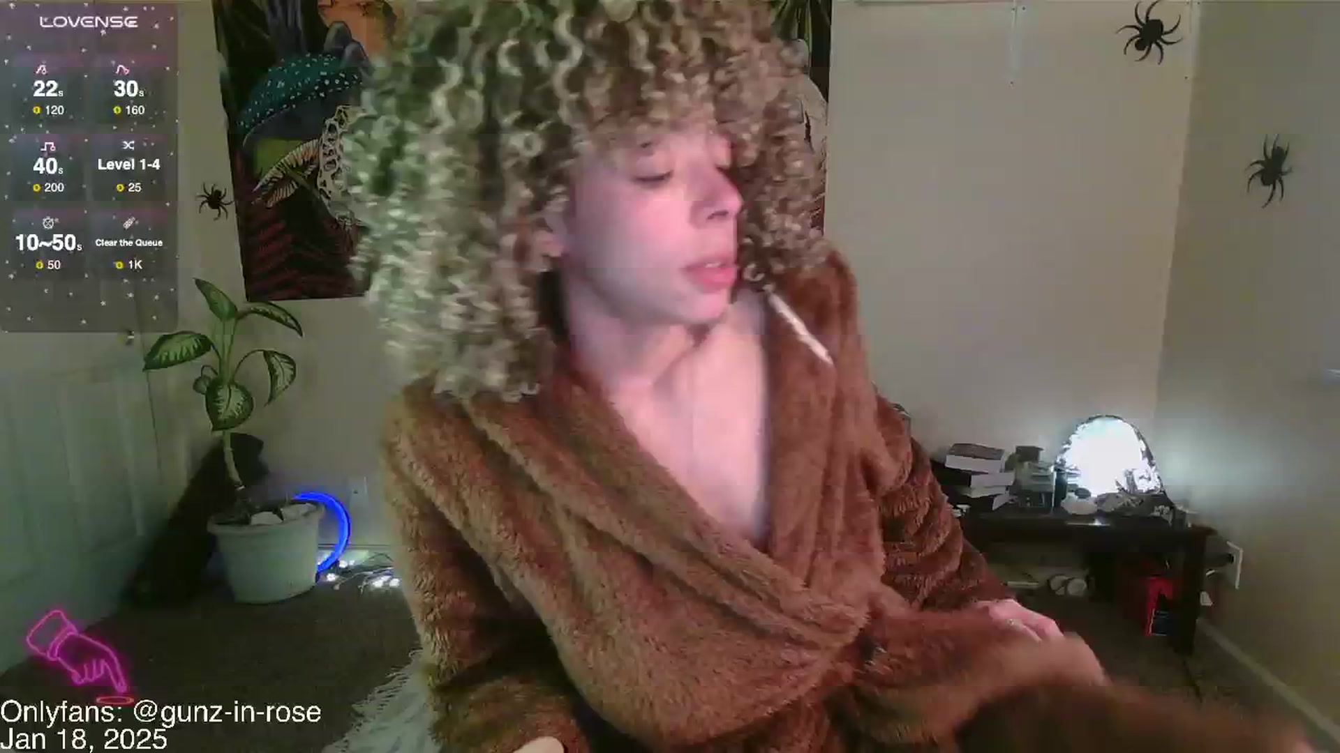 Gallery image thumbnail from kylierose's myfreecams stream on, 01/18/2025, 18:46 image 12 of 20