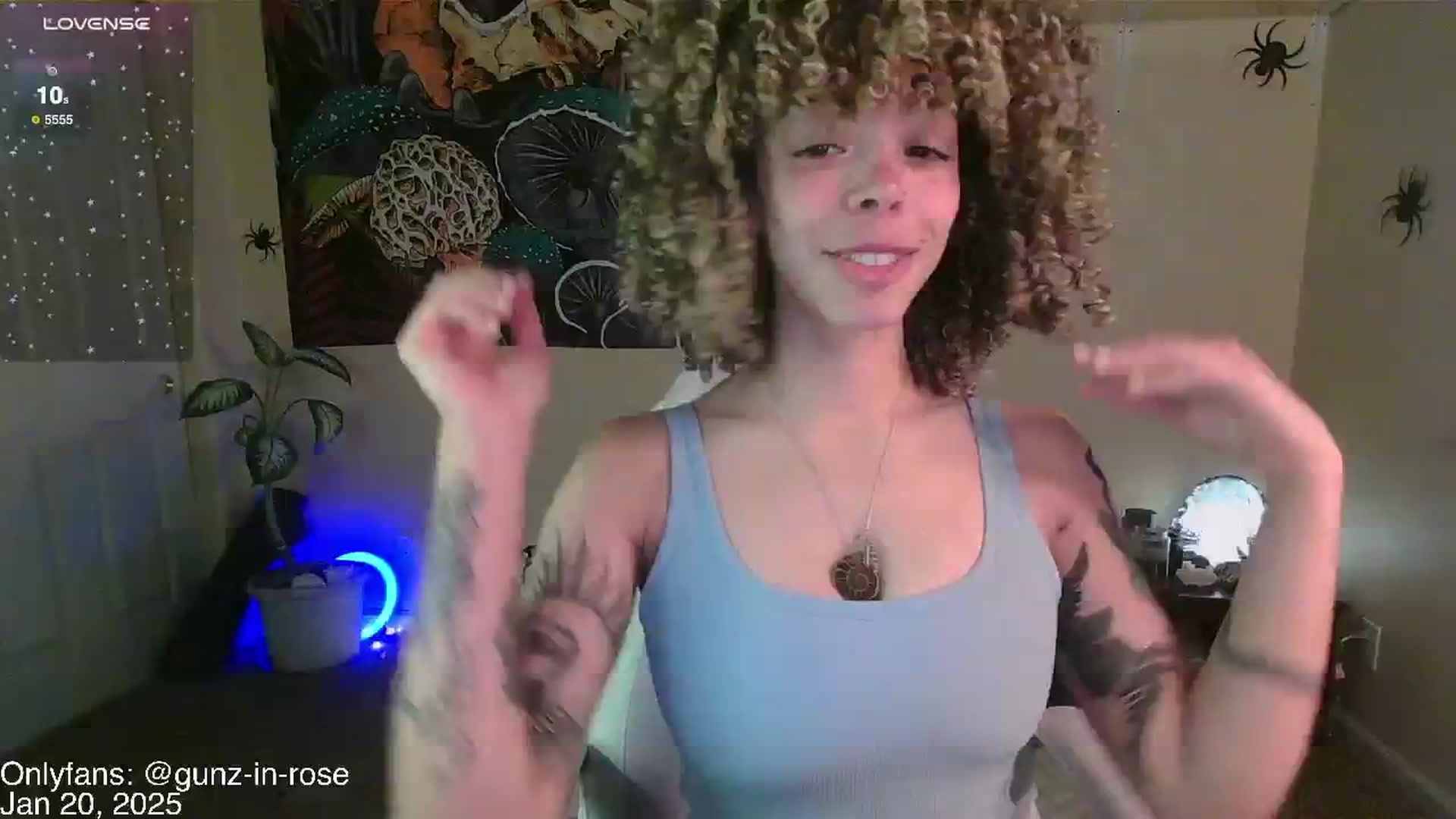 Gallery image thumbnail from kylierose's myfreecams stream on, 01/20/2025, 17:38 image 3 of 20