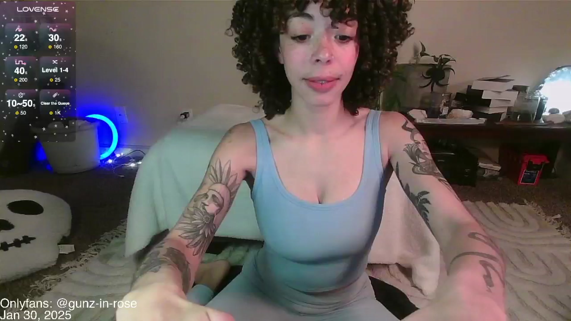 Gallery image thumbnail from kylierose's myfreecams stream on, 01/30/2025, 18:45 image 1 of 20
