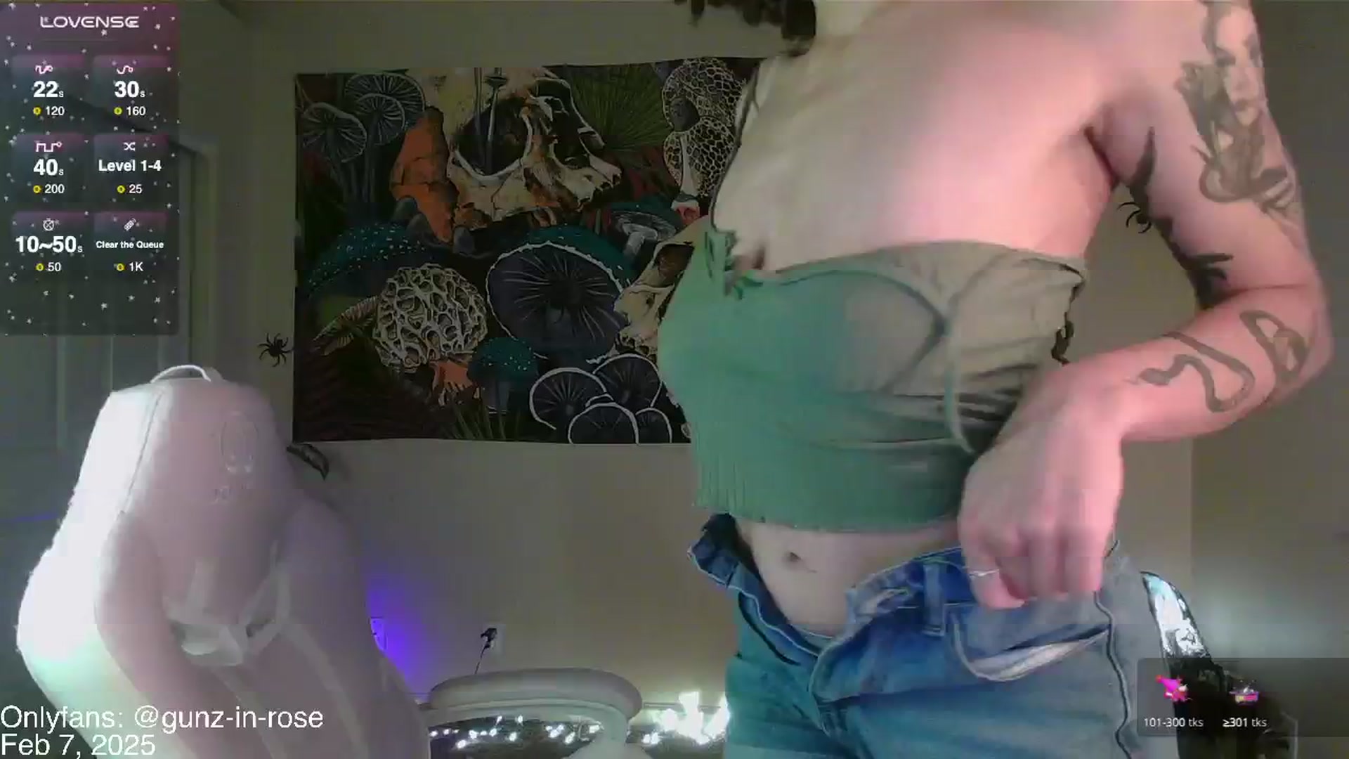 Gallery image thumbnail from kylierose's myfreecams stream on, 02/07/2025, 19:01 image 10 of 20