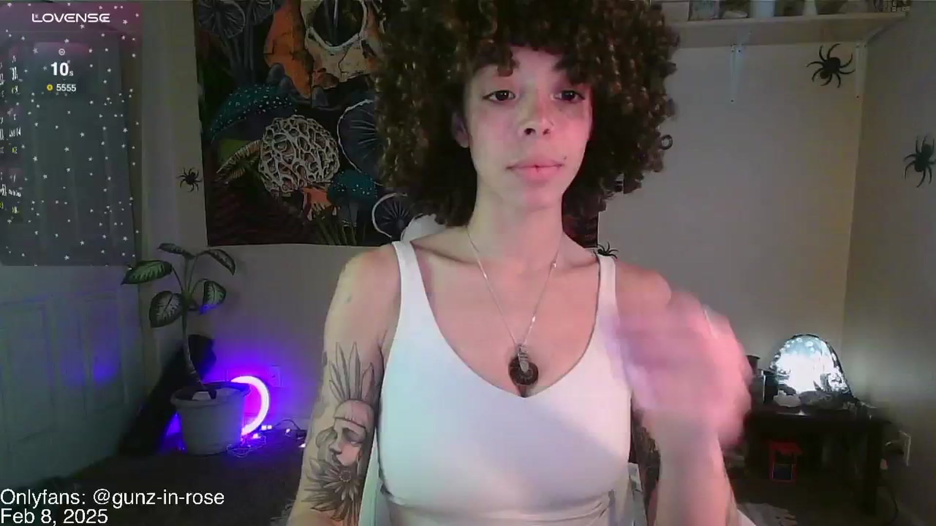 Gallery image thumbnail from kylierose's myfreecams stream on, 02/08/2025, 20:08 image 12 of 20