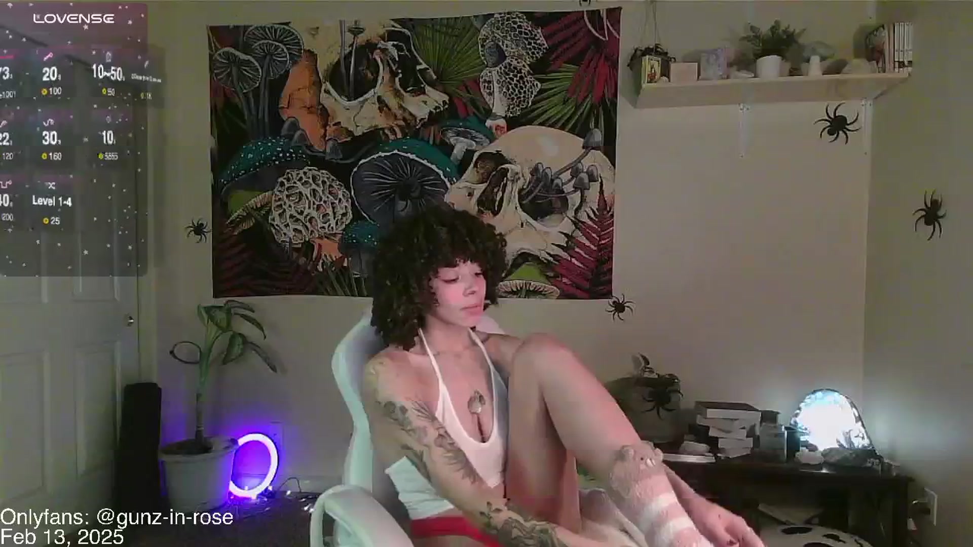 Gallery image thumbnail from kylierose's myfreecams stream on, 02/13/2025, 19:17 image 19 of 20