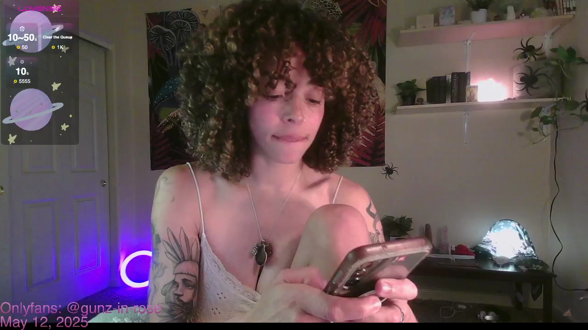 Gallery image thumbnail from kylierose's myfreecams stream on, 05/17/2025, 01:57 image 19 of 20