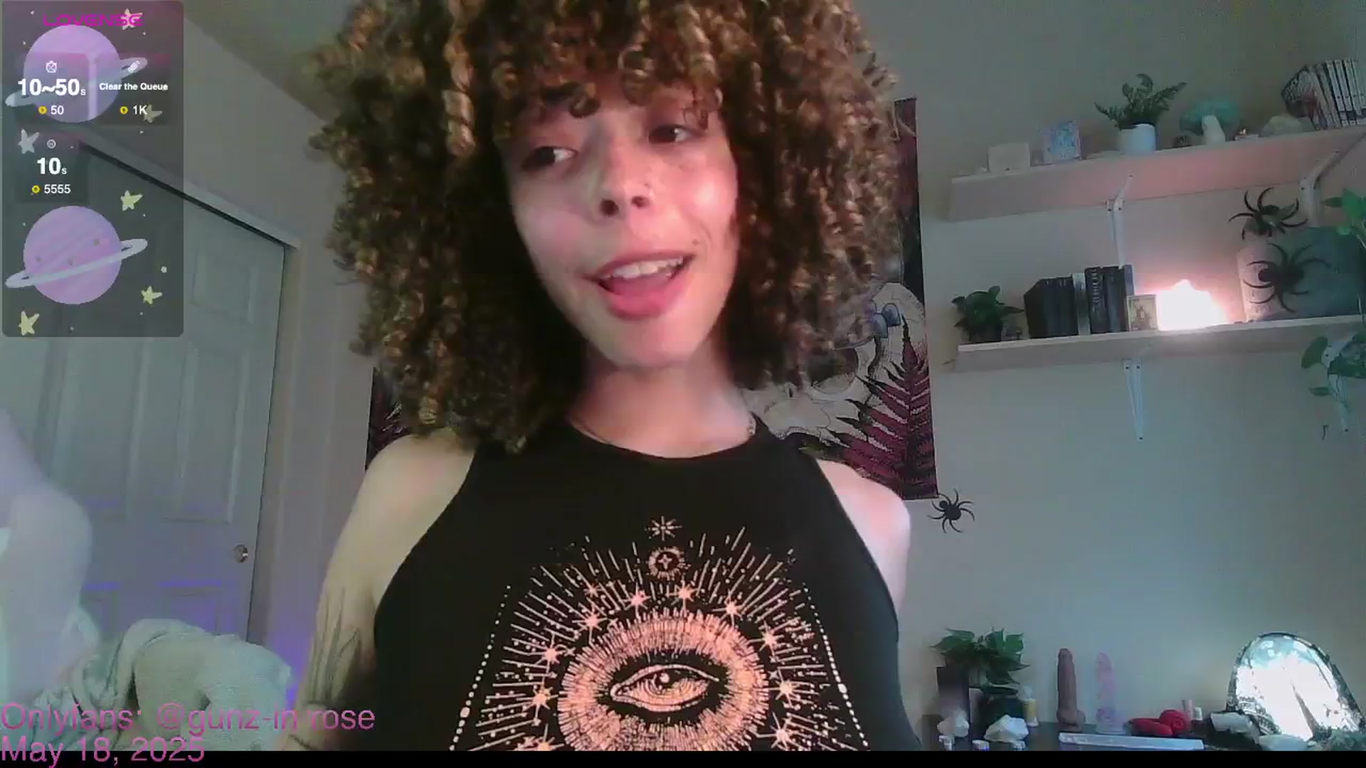 Gallery image thumbnail from kylierose's myfreecams stream on, 05/19/2025, 01:12 image 13 of 20