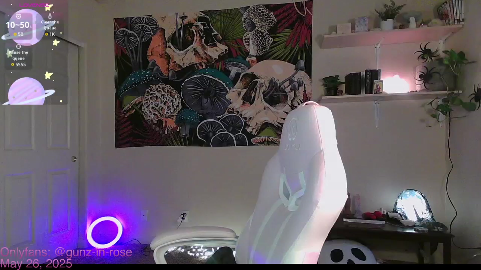 Gallery image thumbnail from kylierose's myfreecams stream on, 05/29/2025, 16:57 image 10 of 20