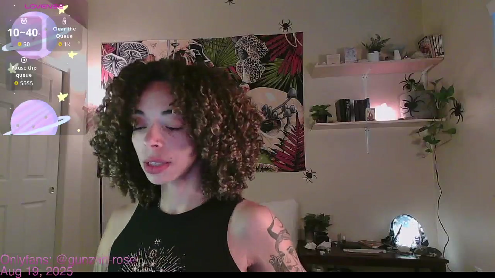 Gallery image thumbnail from kylierose's myfreecams stream on, 08/19/2025, 16:40 image 16 of 20