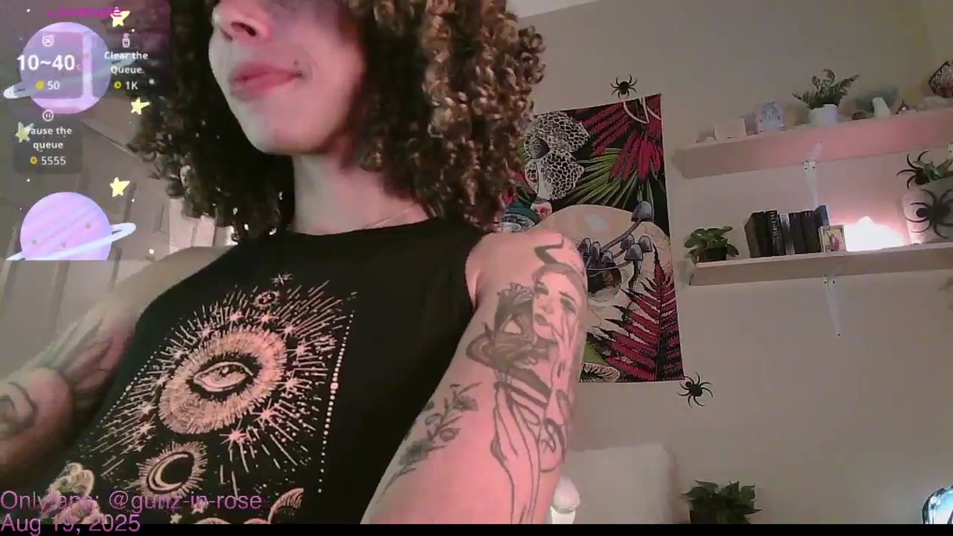 Gallery image thumbnail from kylierose's myfreecams stream on, 08/19/2025, 16:40 image 15 of 20