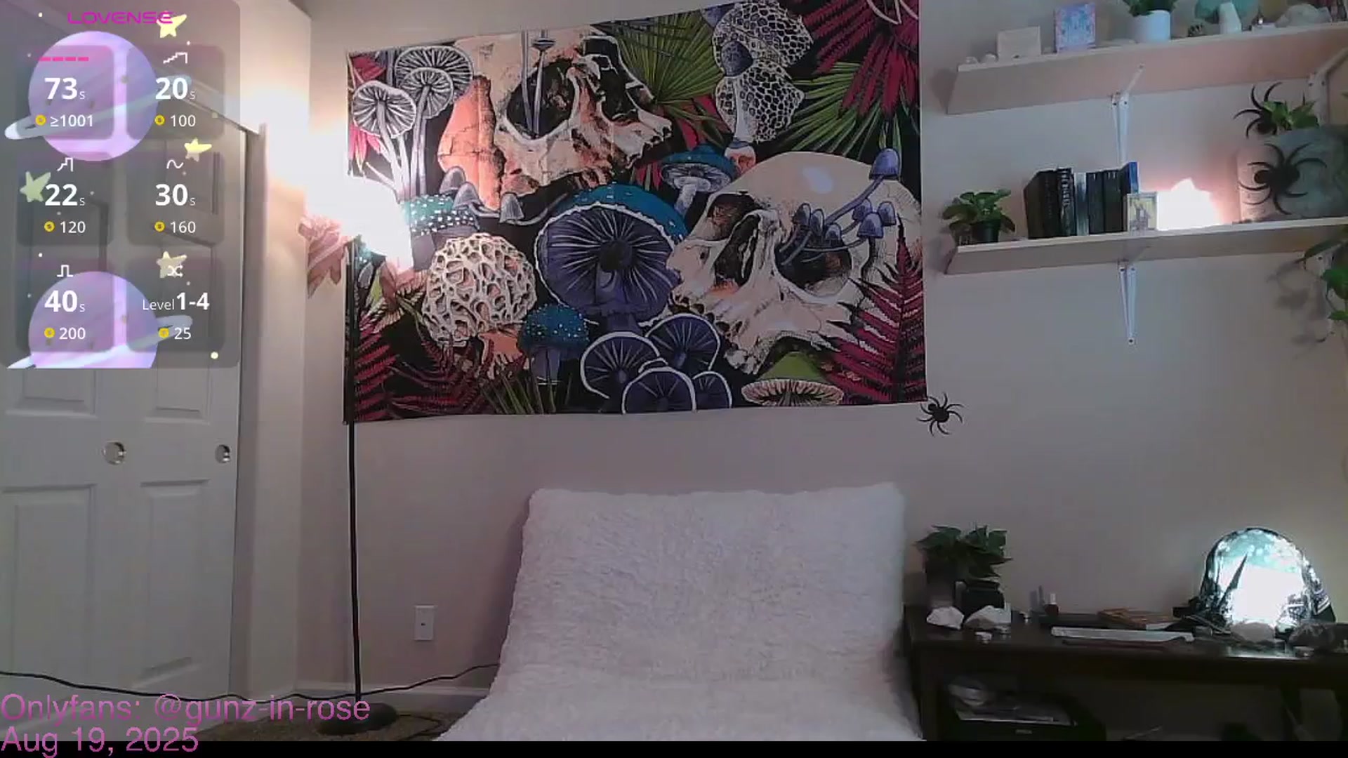 Gallery image thumbnail from kylierose's myfreecams stream on, 08/20/2025, 01:55 image 6 of 20