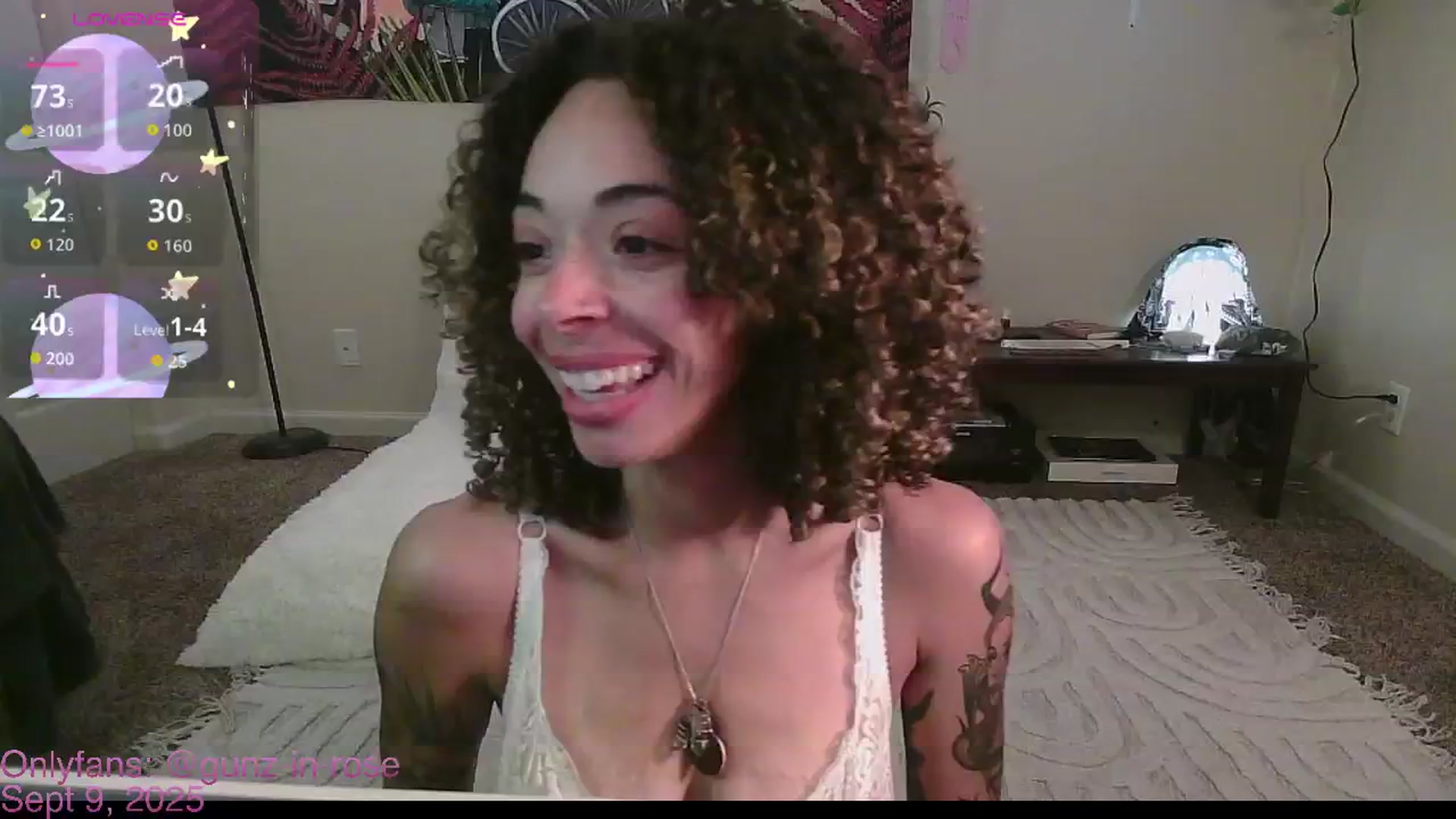 Gallery image thumbnail from kylierose's myfreecams stream on, 09/09/2025, 17:40 image 2 of 20