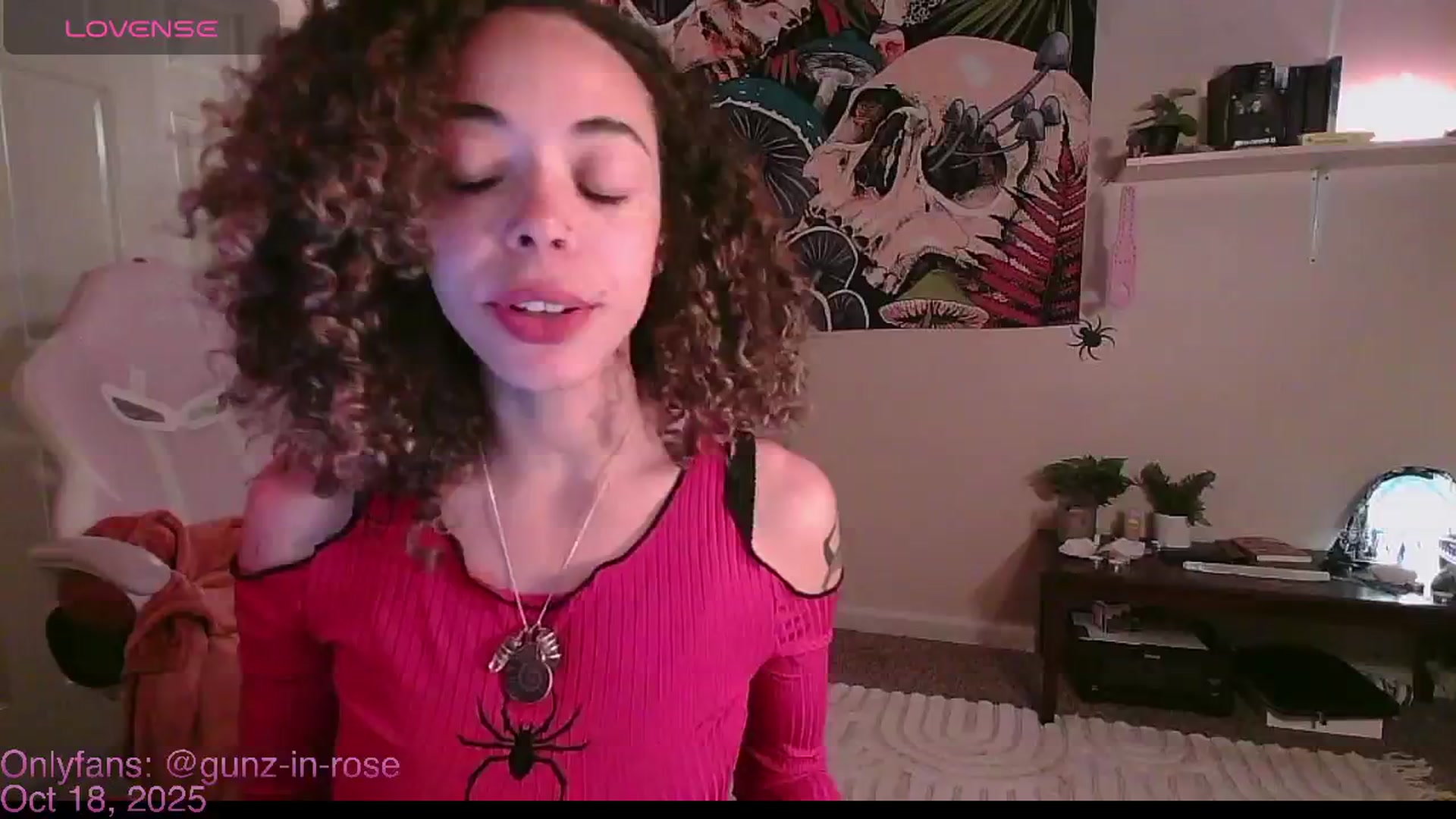 Gallery image thumbnail from kylierose's myfreecams stream on, 10/18/2025, 17:20 image 8 of 20