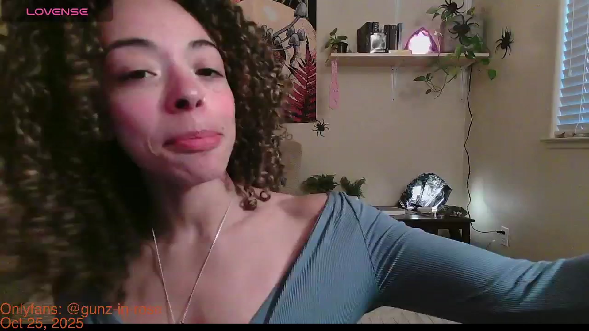 Gallery image thumbnail from kylierose's myfreecams stream on, 10/25/2025, 18:03 image 6 of 20