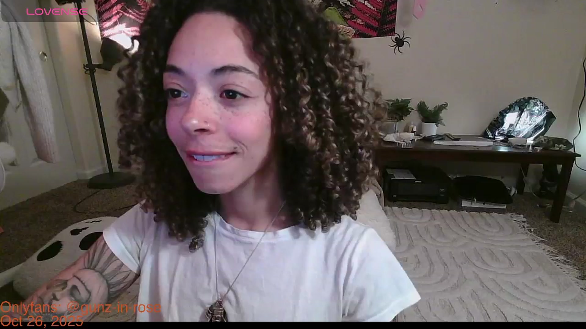 Gallery image thumbnail from kylierose's myfreecams stream on, 10/26/2025, 17:19 image 9 of 20