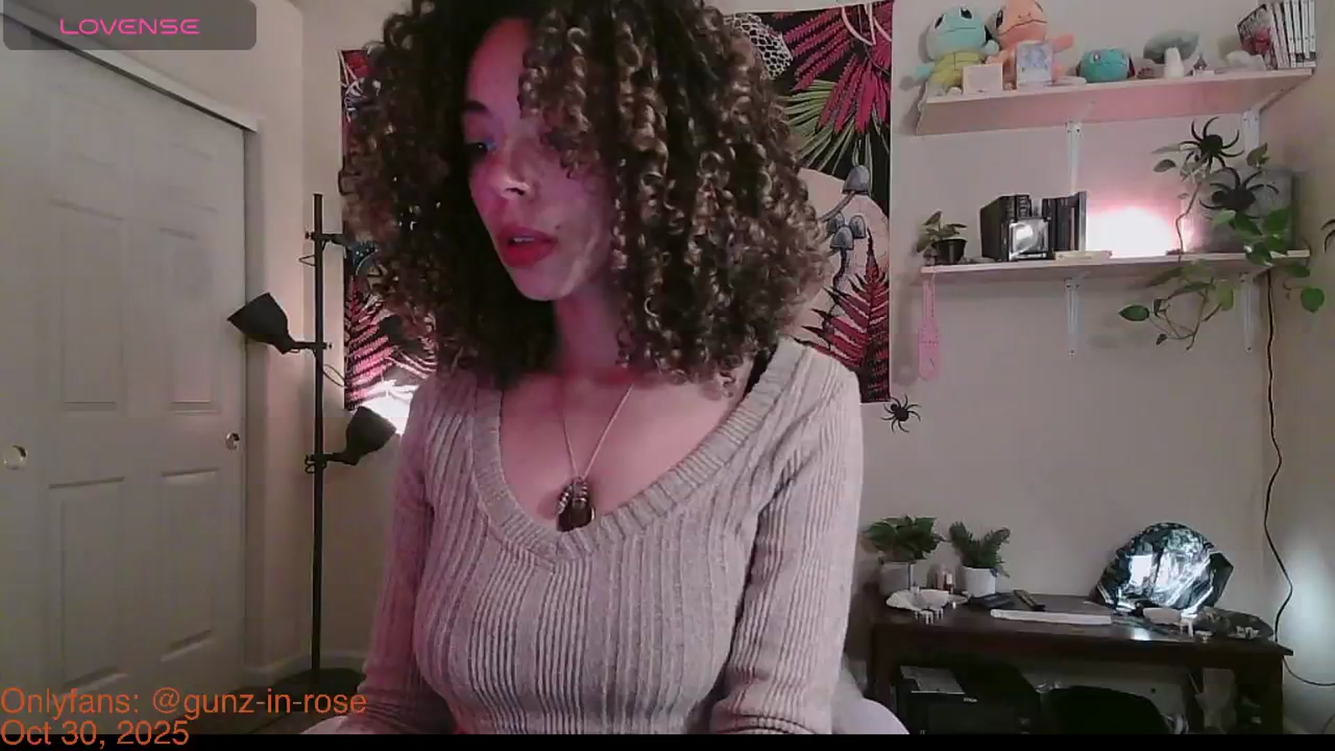 Gallery image thumbnail from kylierose's myfreecams stream on, 10/30/2025, 16:28 image 19 of 20