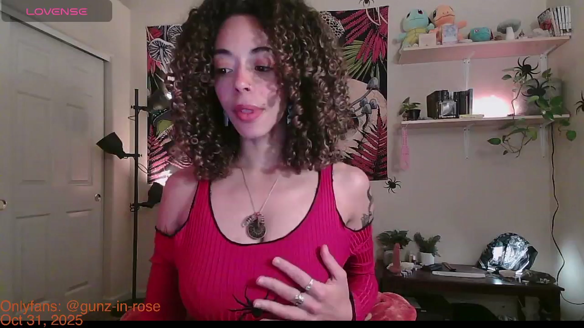 Gallery image thumbnail from kylierose's myfreecams stream on, 10/31/2025, 16:51 image 6 of 20