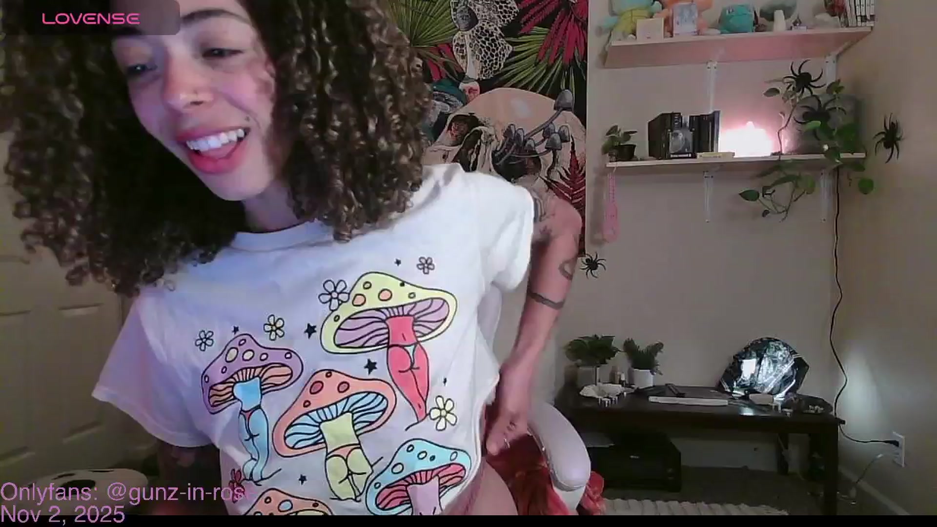 Gallery image thumbnail from kylierose's myfreecams stream on, 11/02/2025, 18:24 image 19 of 20