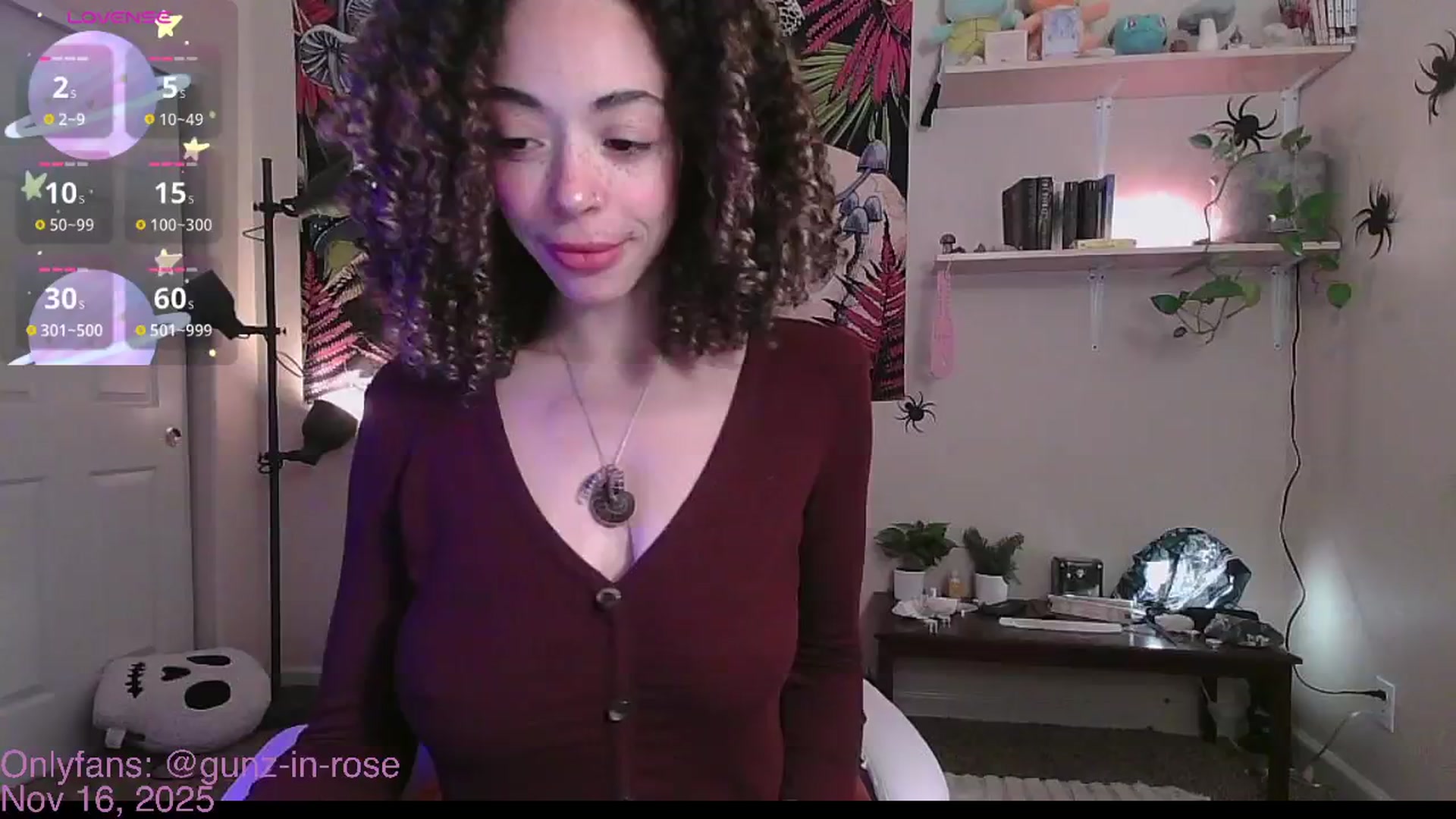 Gallery image thumbnail from kylierose's myfreecams stream on, 11/16/2025, 19:13 image 2 of 20
