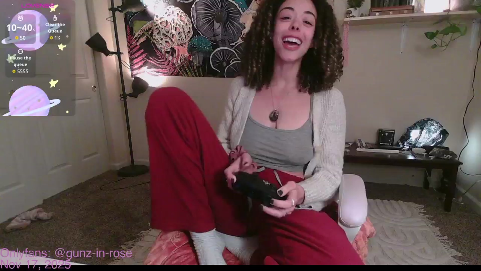 Gallery image thumbnail from kylierose's myfreecams stream on, 11/18/2025, 01:21 image 6 of 20