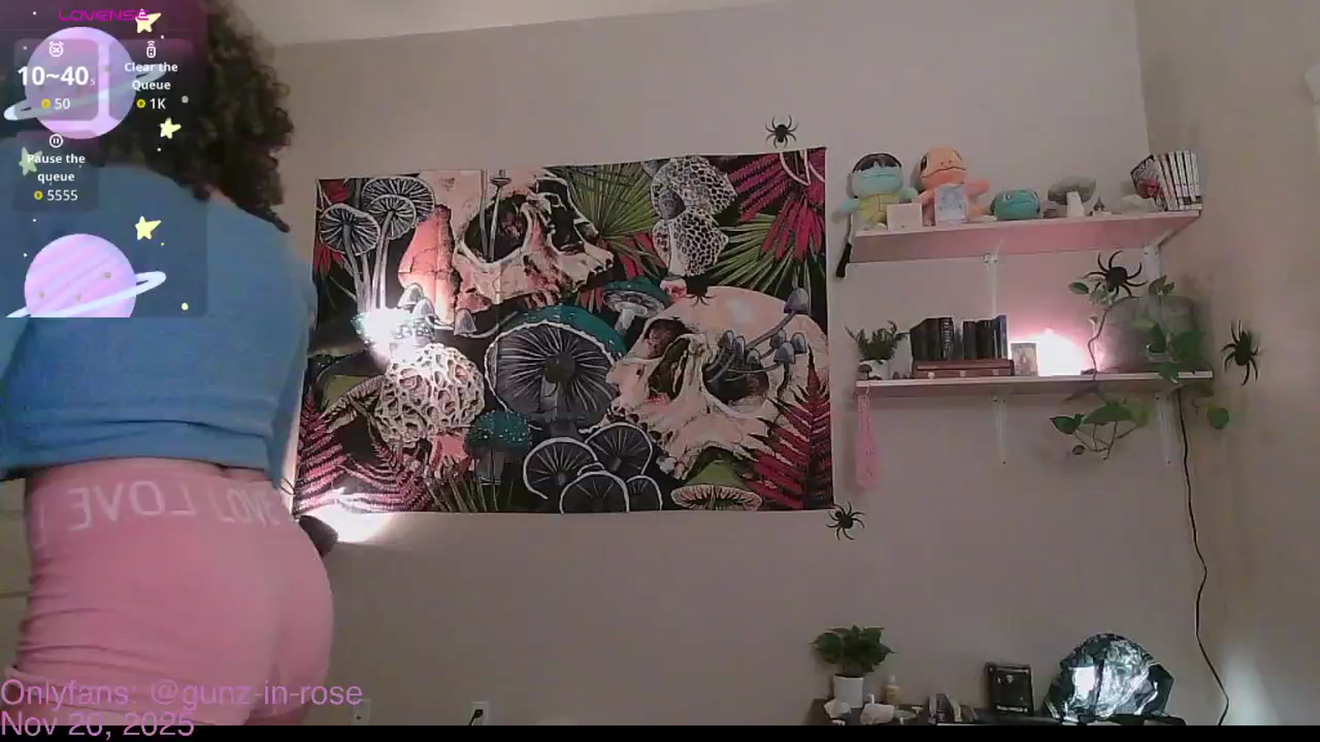 Gallery image thumbnail from kylierose's myfreecams stream on, 11/21/2025, 24:31 image 10 of 20