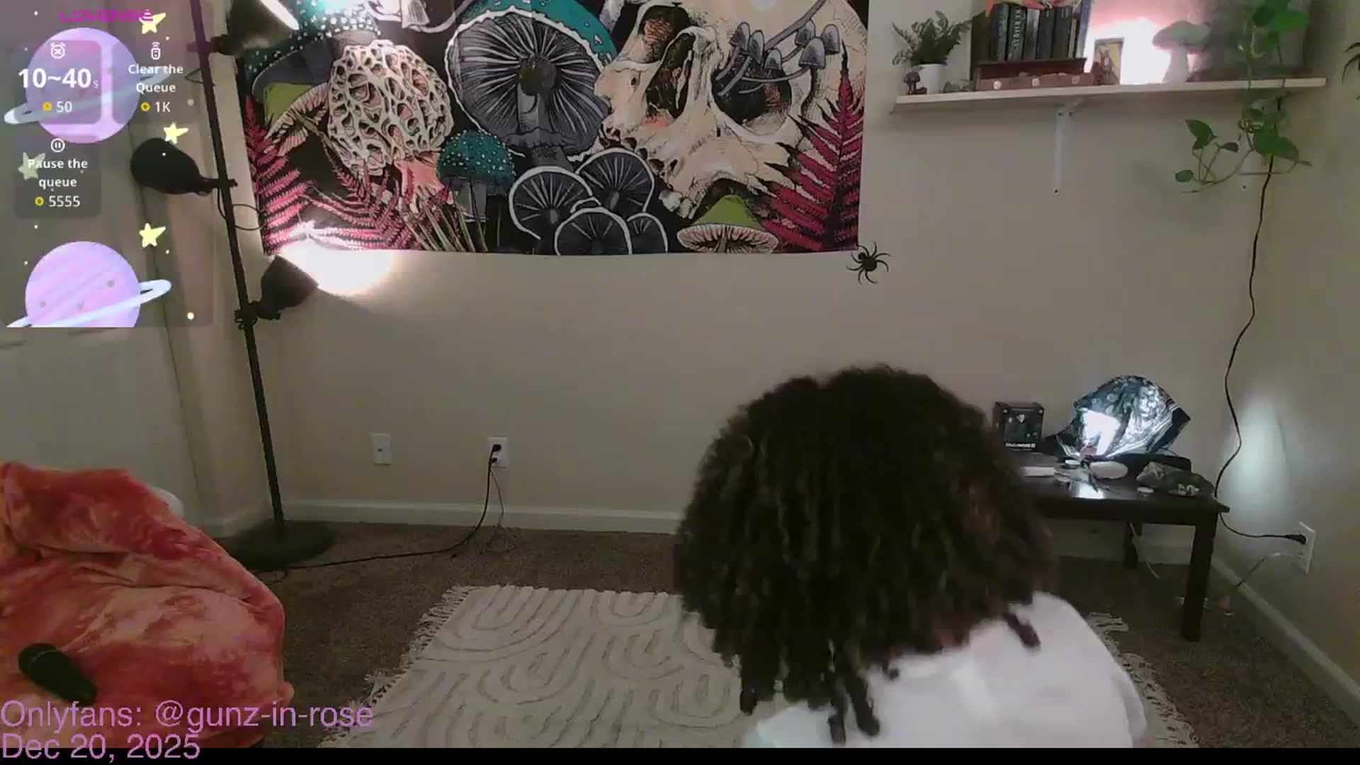 Gallery image thumbnail from kylierose's myfreecams stream on, 12/20/2025, 17:34 image 13 of 20
