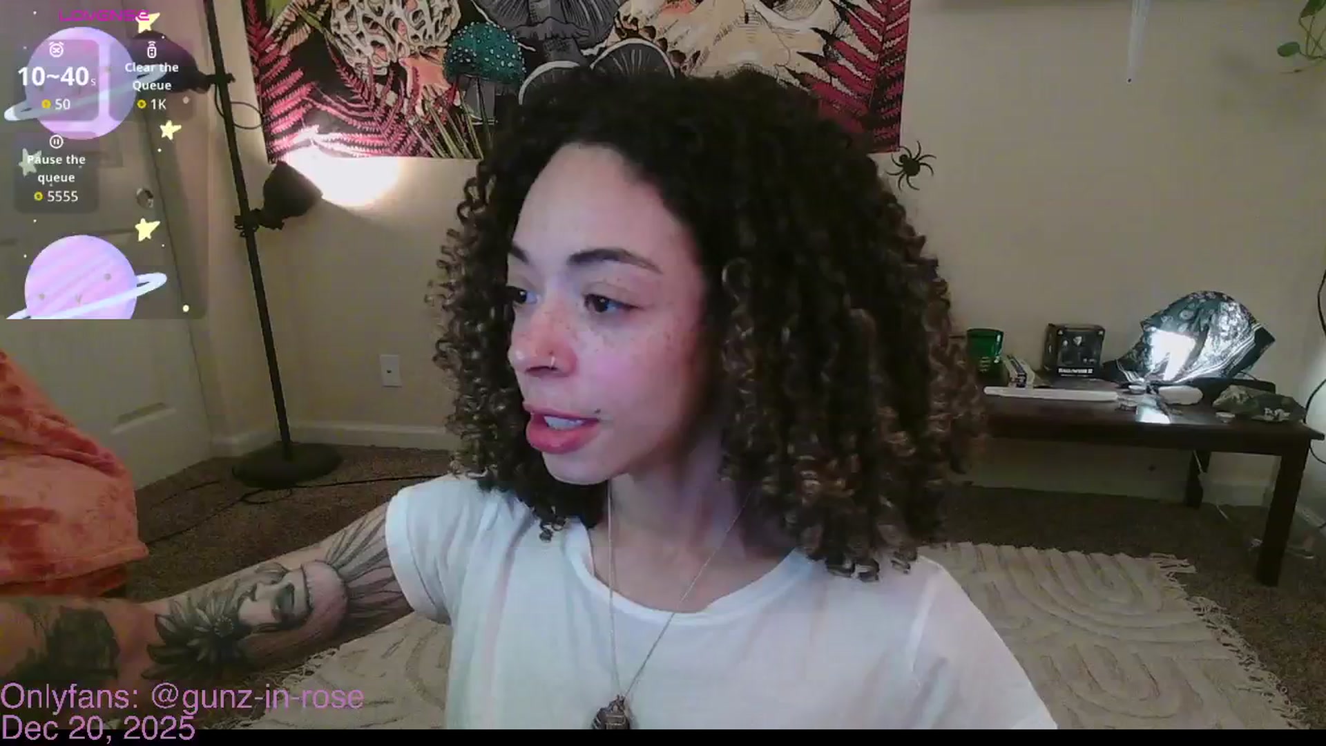 Gallery image thumbnail from kylierose's myfreecams stream on, 12/20/2025, 17:34 image 1 of 20