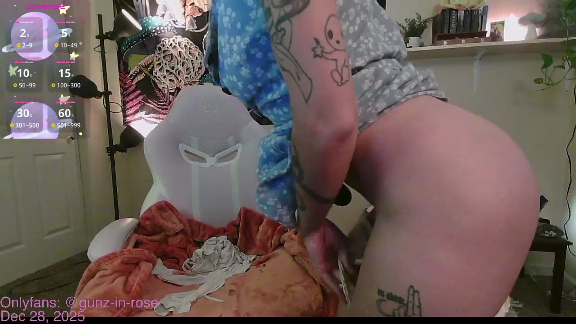 Gallery image thumbnail from kylierose's myfreecams stream on, 12/28/2025, 18:11 image 11 of 20