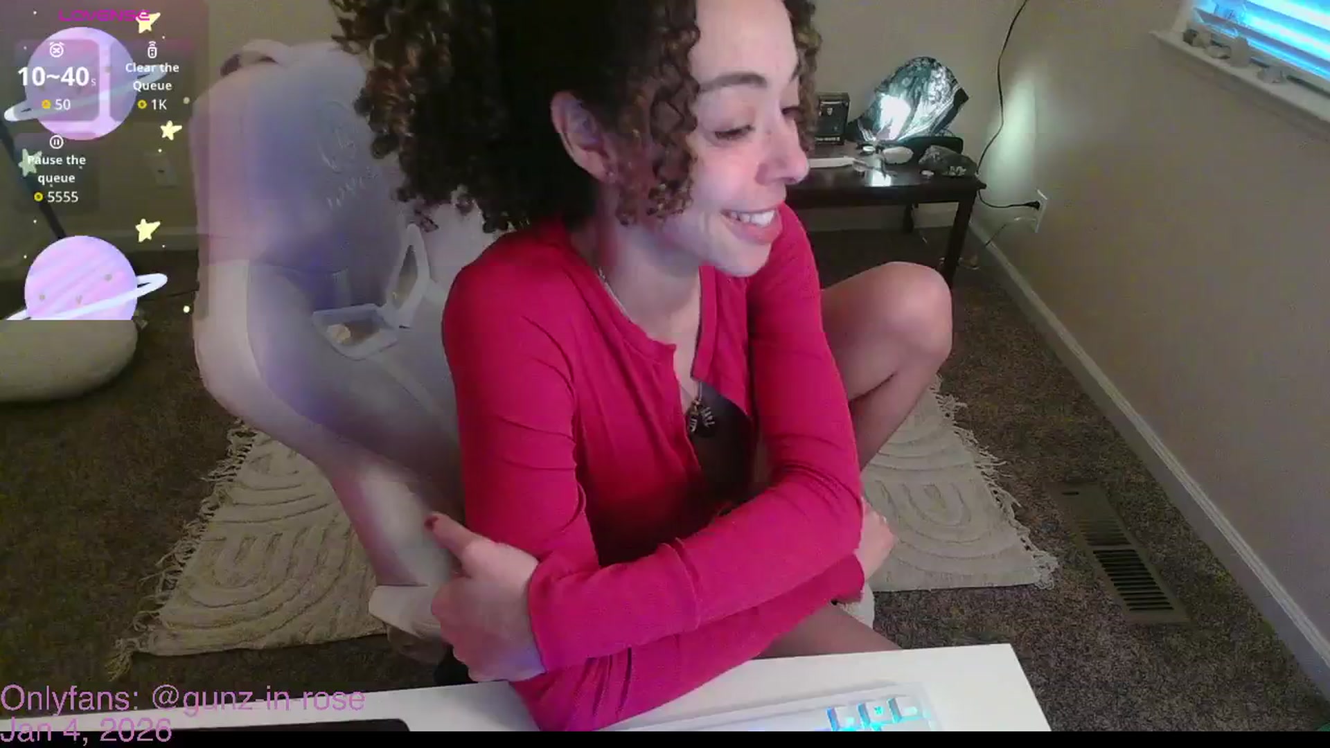 Gallery image thumbnail from kylierose's myfreecams stream on, 01/04/2026, 17:33 image 7 of 20