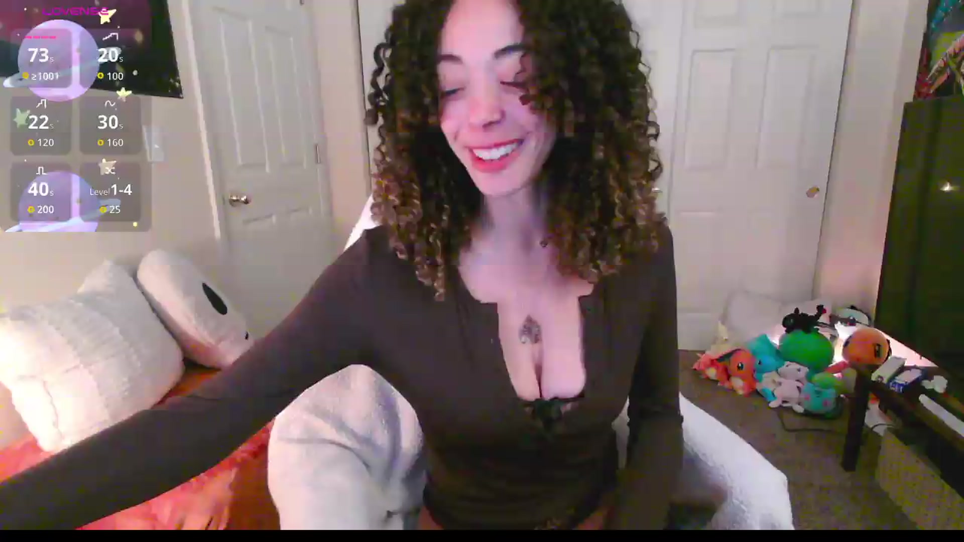 Gallery image thumbnail from kylierose's myfreecams stream on, 09/27/2026, 18:11 image 7 of 20