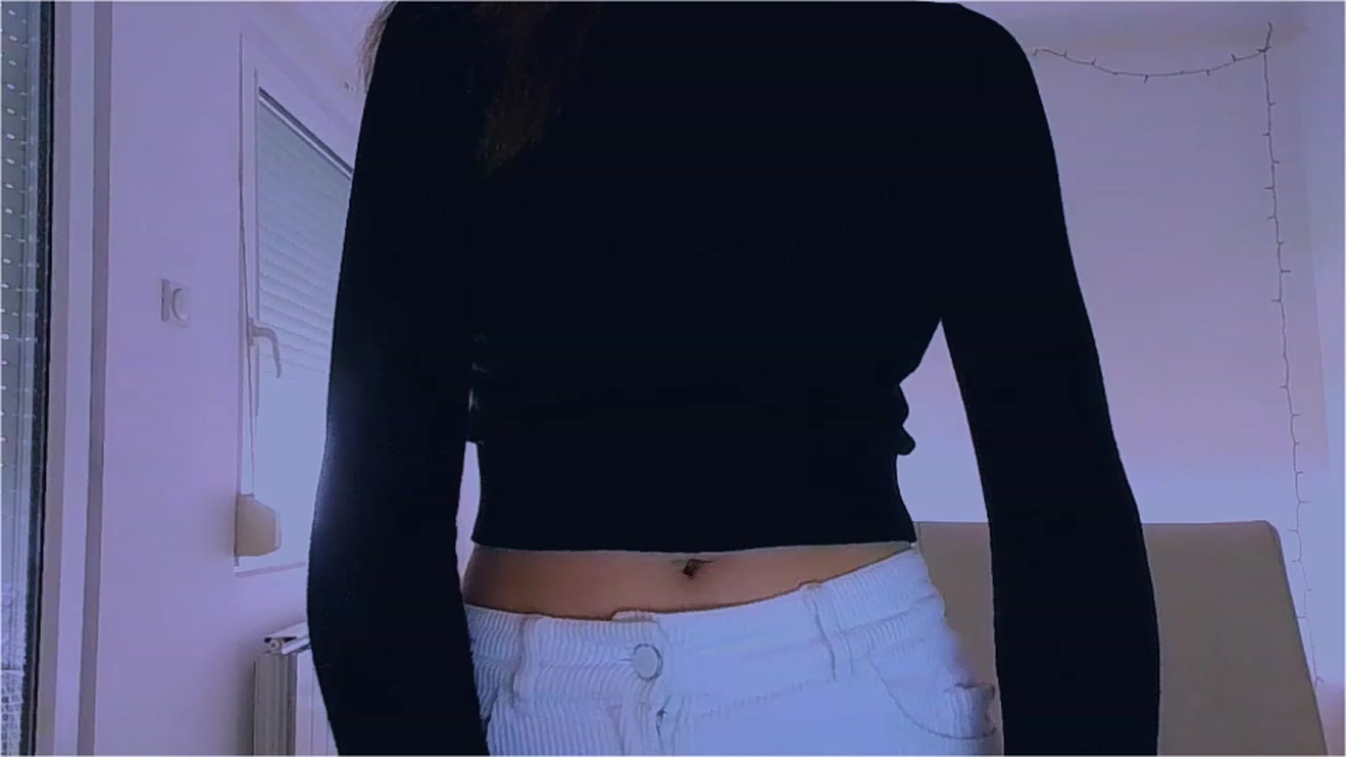Gallery image thumbnail from lIIIviiu's myfreecams stream on, 03/30/2023, 11:50 image 6 of 20