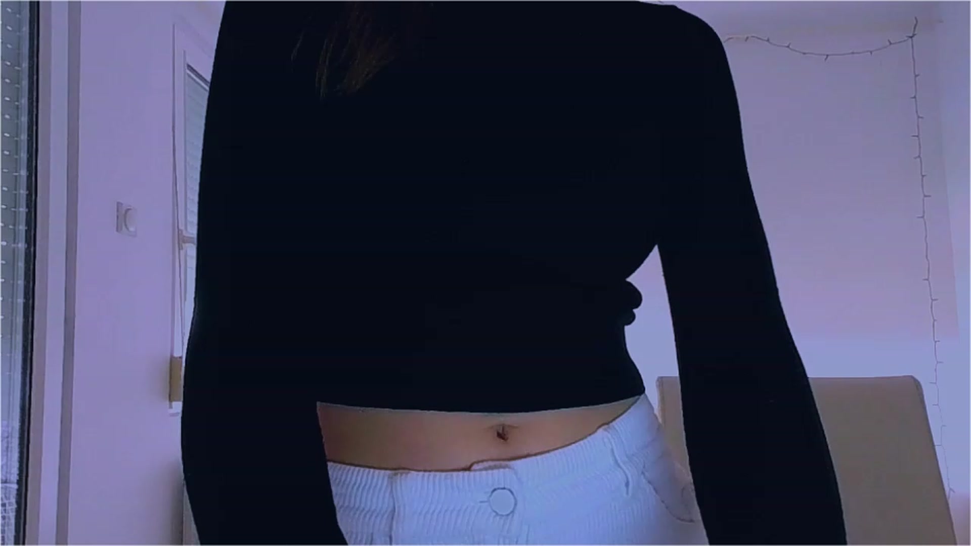 Gallery image thumbnail from lIIIviiu's myfreecams stream on, 03/30/2023, 11:50 image 5 of 20