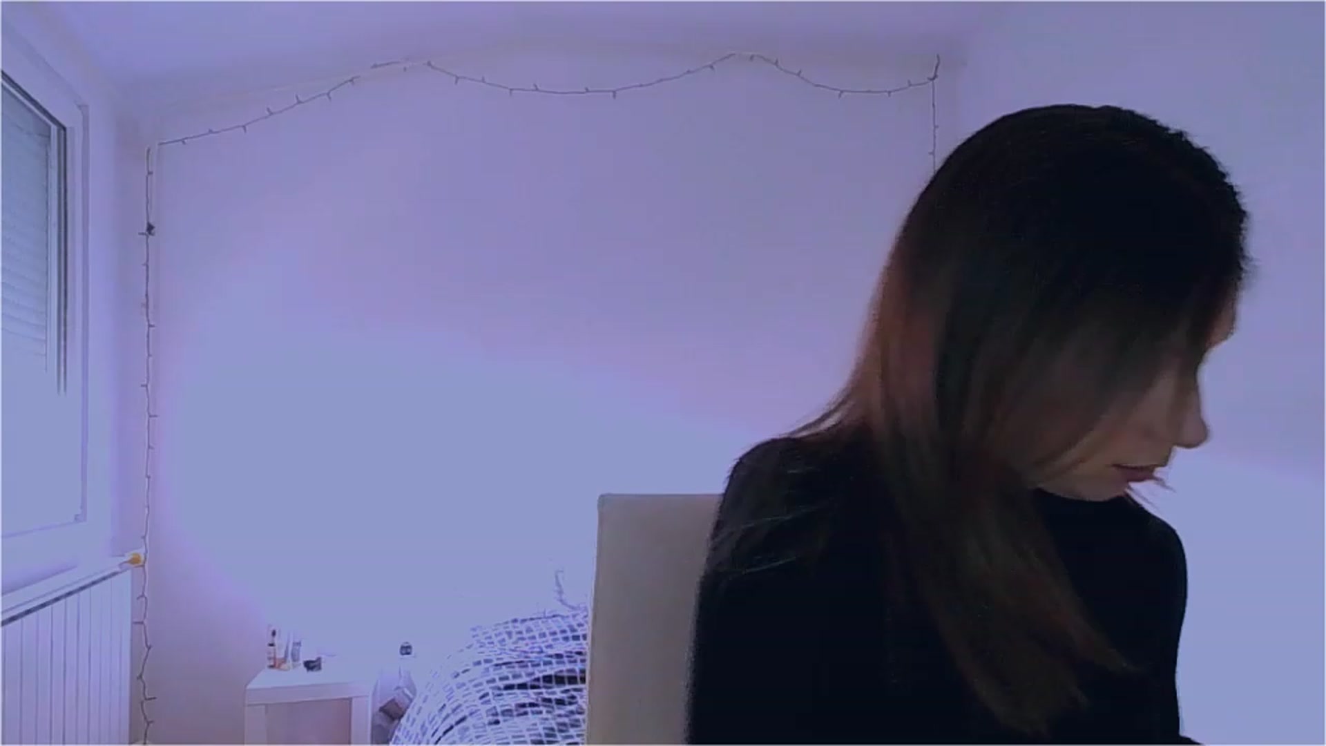 Gallery image thumbnail from lIIIviiu's myfreecams stream on, 03/30/2023, 11:50 image 15 of 20